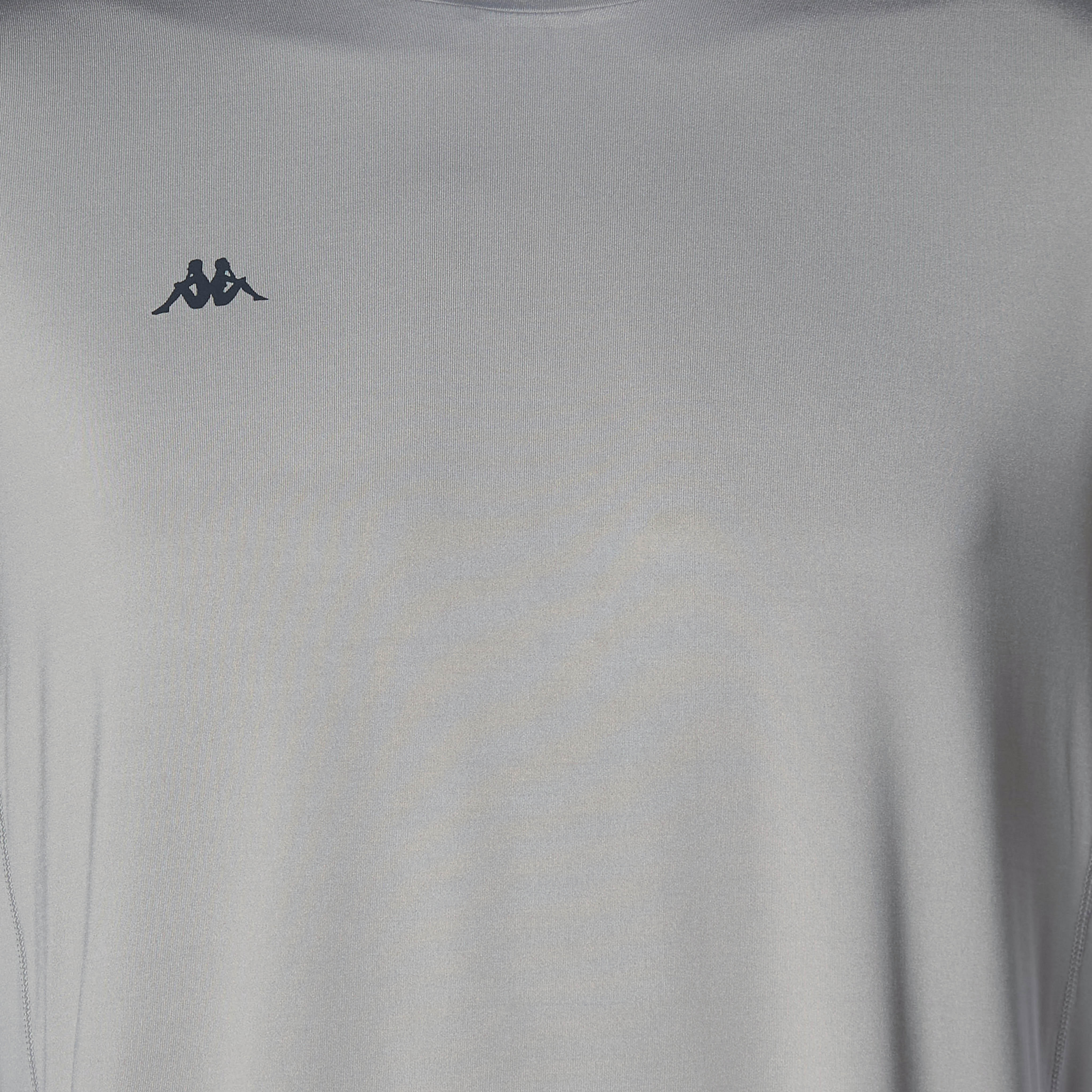 تيشيرت رياضي بطبعات شعار للرجال من كابا-men-clothing-sportswearandactivewear-tshirtsandpolos-image-1