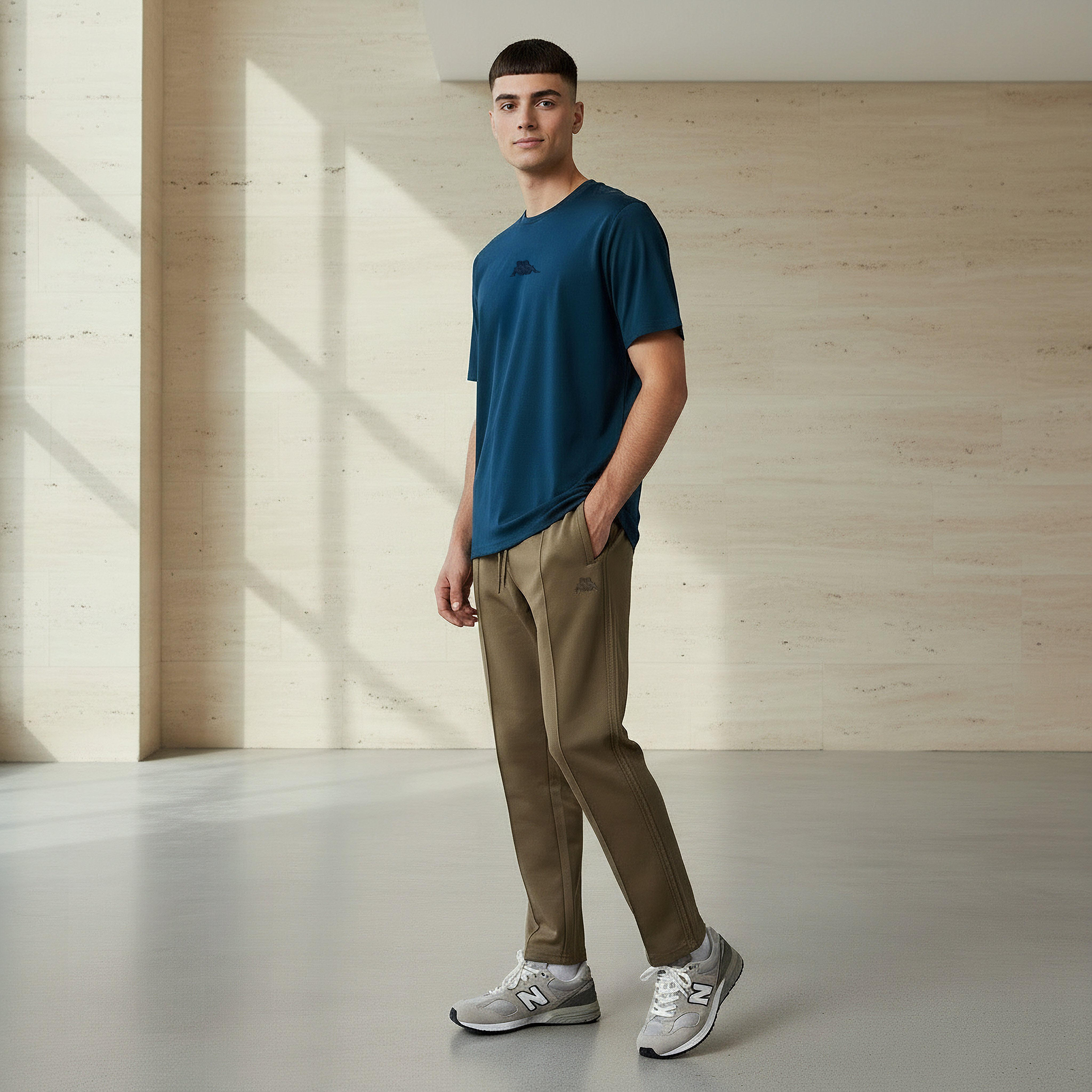 تيشيرت مطاطي للرجال من كابا-men-clothing-sportswearandactivewear-tshirtsandpolos-image-2