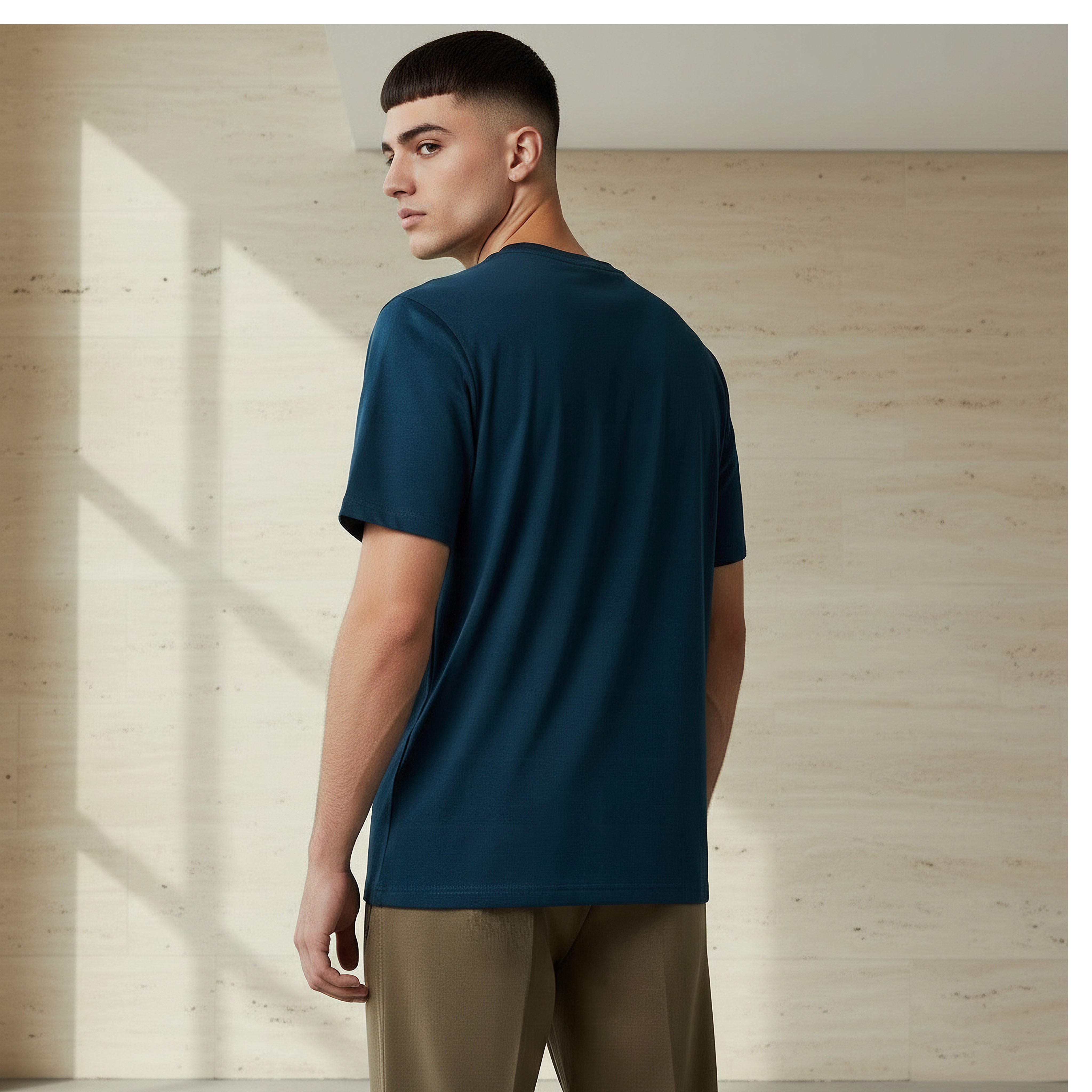 تيشيرت مطاطي للرجال من كابا-men-clothing-sportswearandactivewear-tshirtsandpolos-image-3