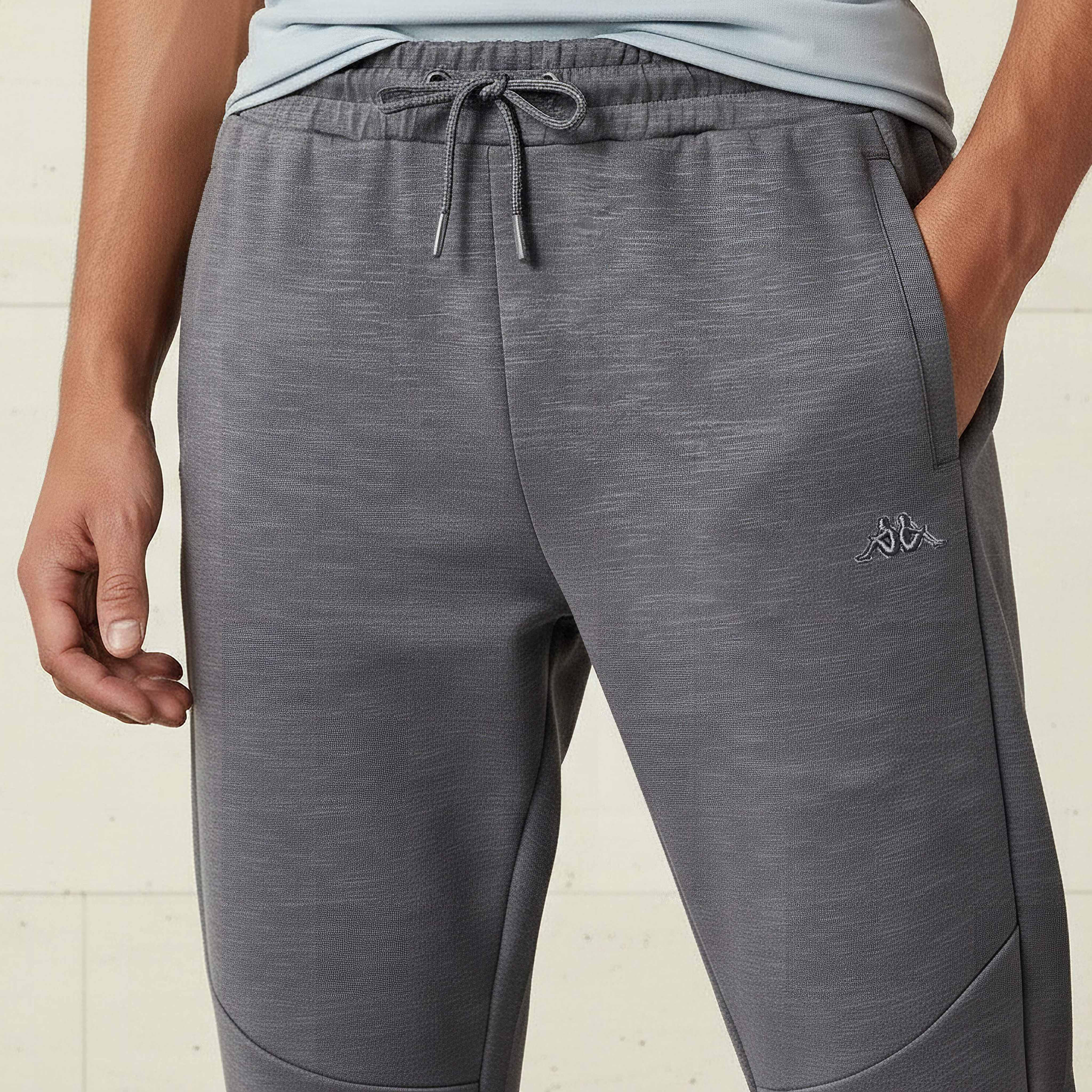 بنطلون رياضي بقصّة عادية وخصر برباط للرجال-men-clothing-sportswearandactivewear-bottoms-joggers-image-4