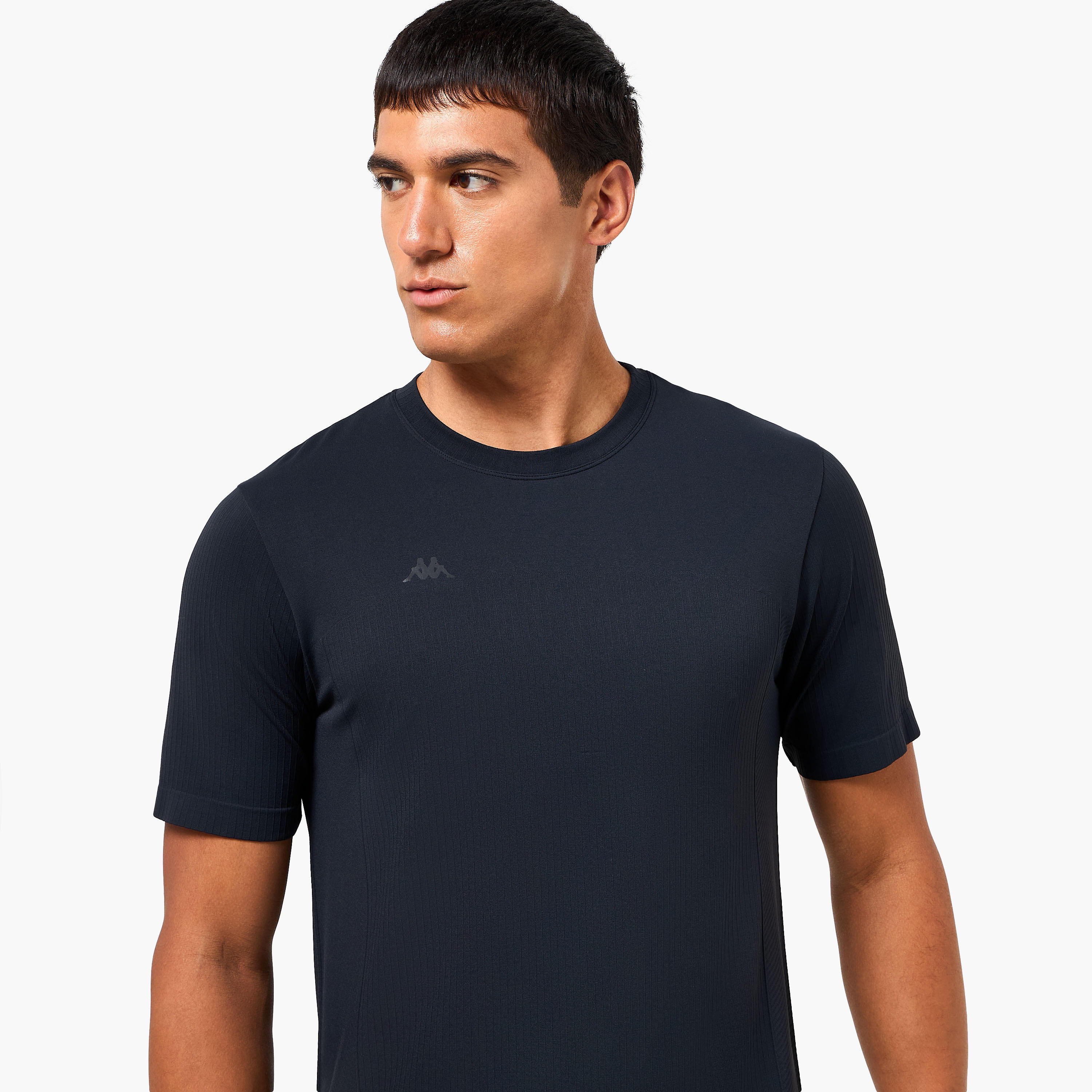 تيشيرت مضلع بدون درزات بلمسة ناعمة من كابا-men-clothing-sportswearandactivewear-tshirtsandpolos-image-5