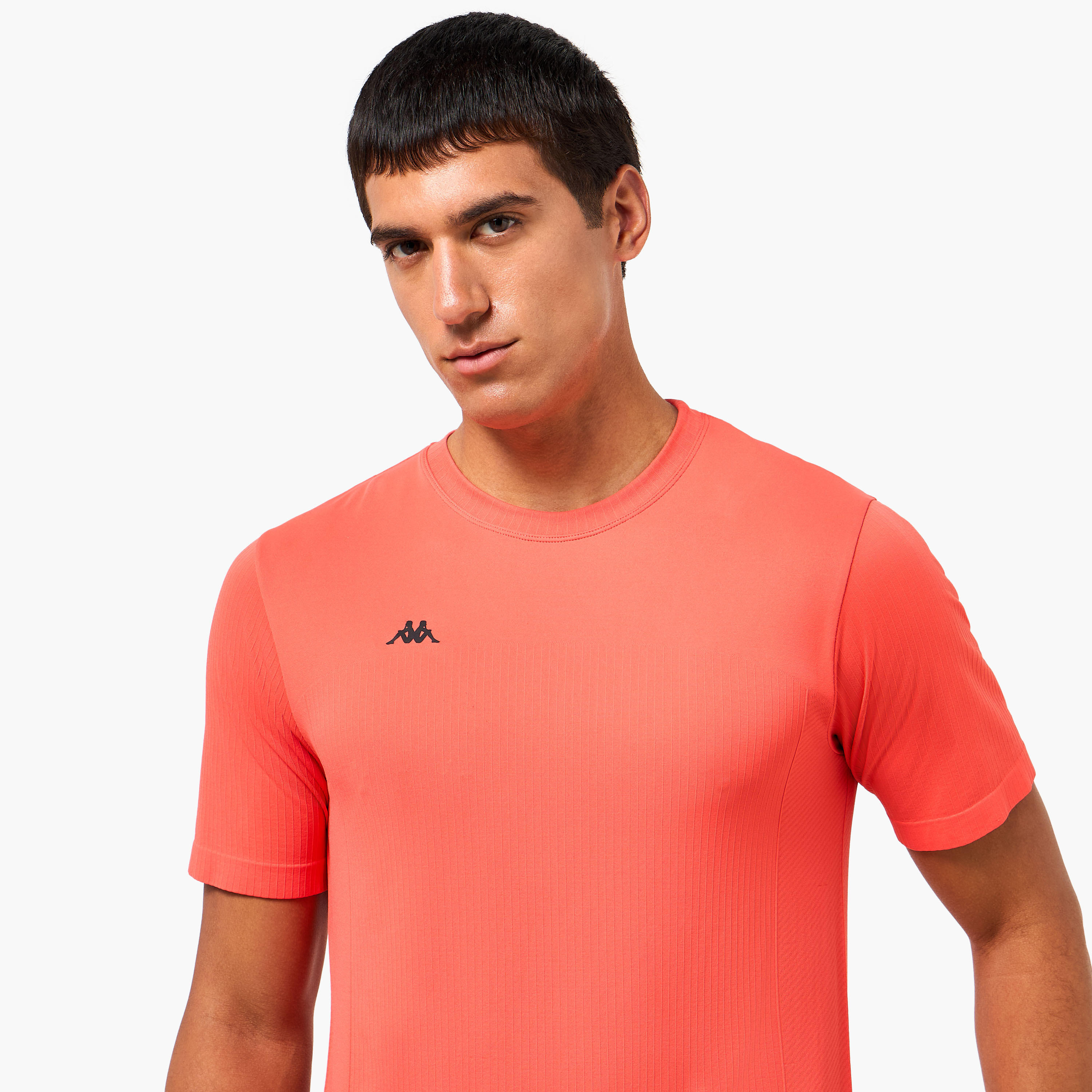 تيشيرت مضلع بدون درزات بلمسة ناعمة من كابا-men-clothing-sportswearandactivewear-tshirtsandpolos-image-5