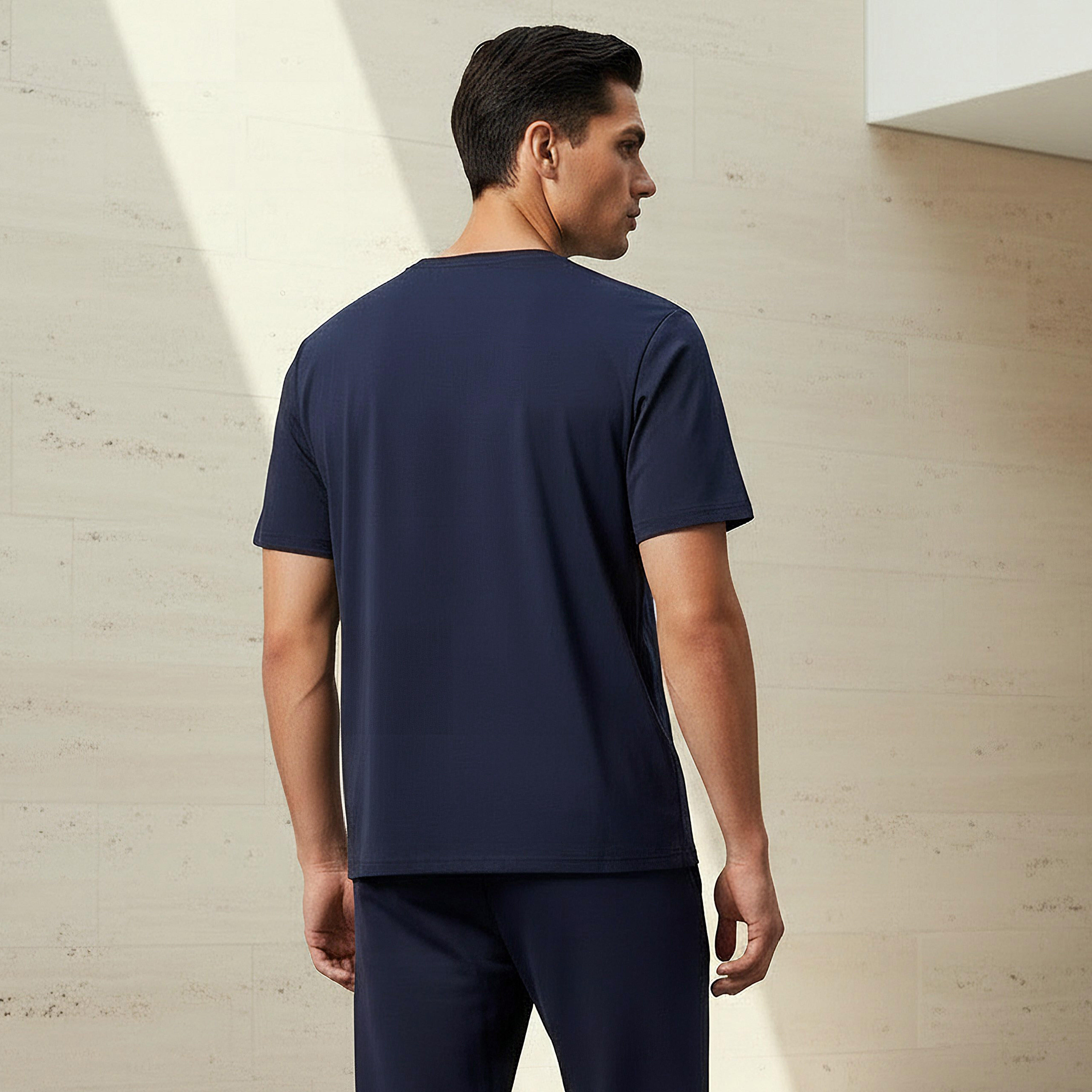 تيشيرت للرجال من لوف بانغولين-men-clothing-sportswearandactivewear-tshirtsandpolos-image-2