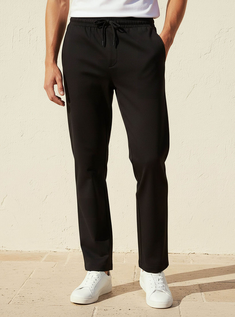 بنطلون رياضي برباط خصر للرجال من لاف بانجولين-men-clothing-sportswearandactivewear-tracksuits-image-1