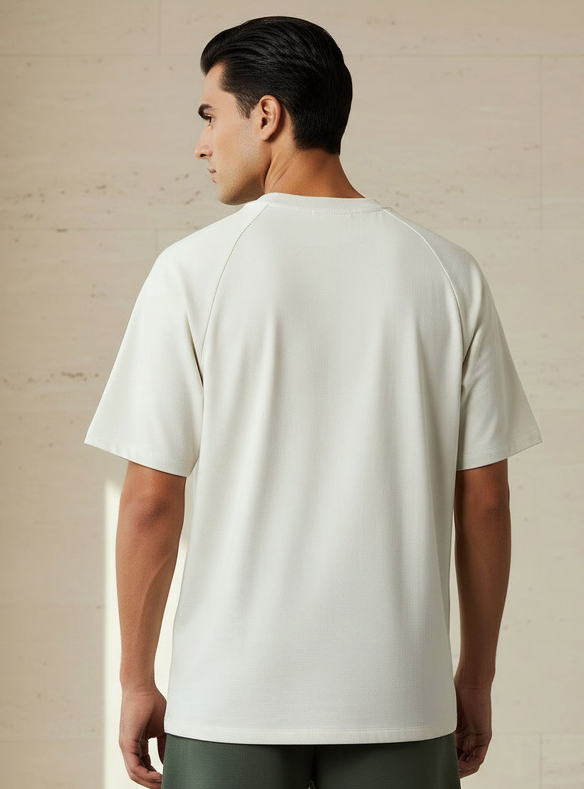 Love Pangolin Men Raglan Sleeves Oversized T-shirt-men-clothing-sportswearandactivewear-tshirtsandpolos-image-4