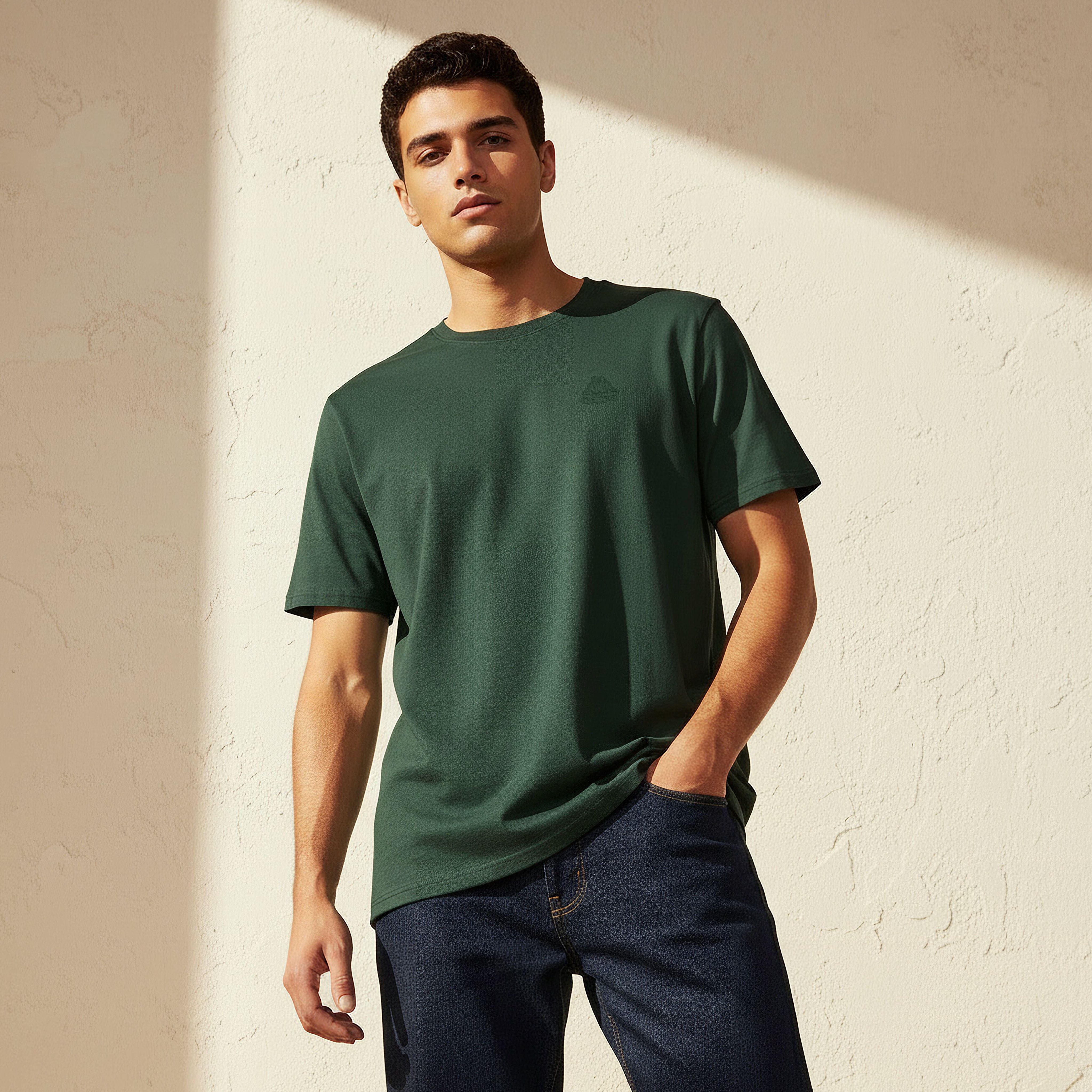 تيشيرت مطرز للرجال من كابا-men-clothing-sportswearandactivewear-tshirtsandpolos-image-4