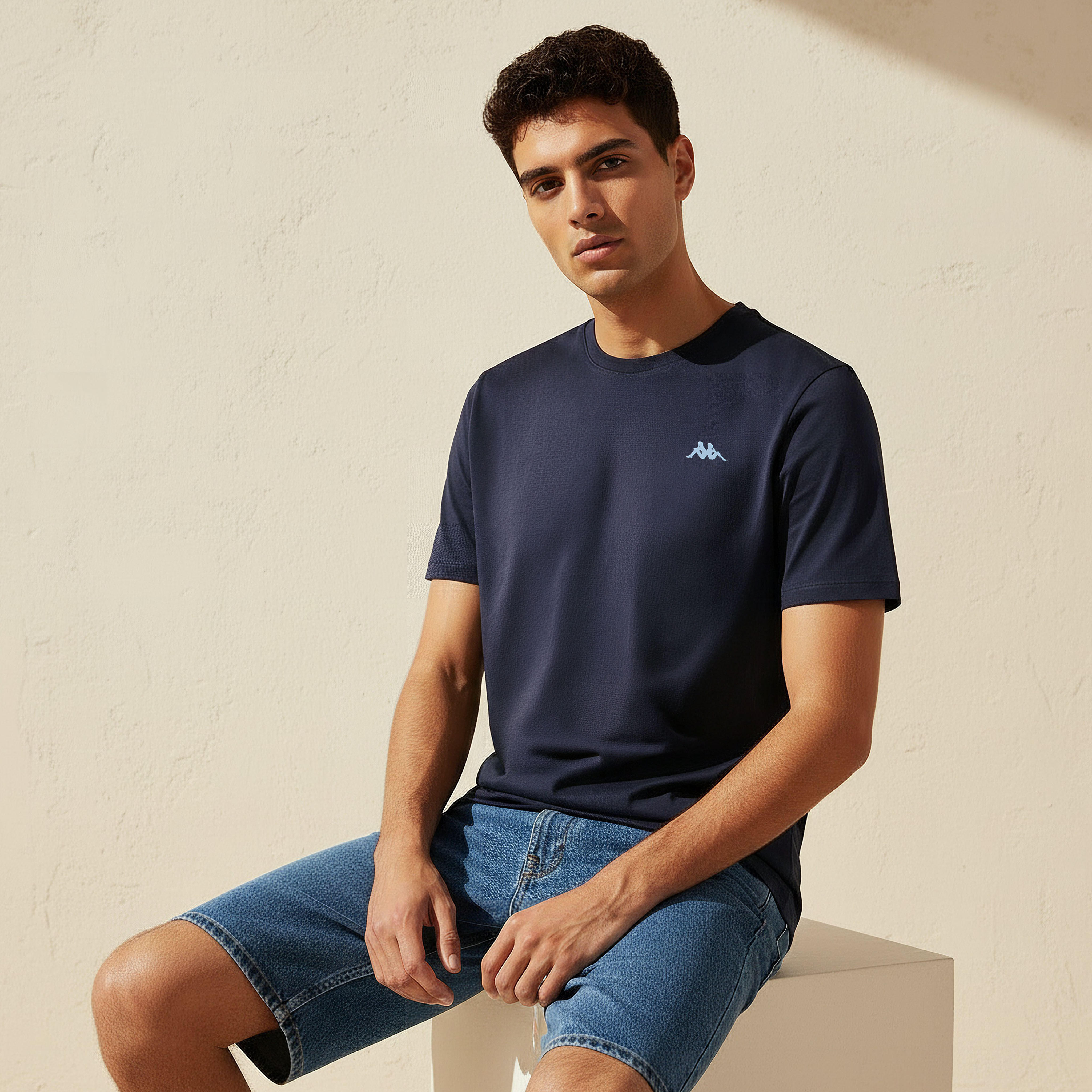 تيشيرت بطبعات شعار للرجال من كابا-men-clothing-sportswearandactivewear-tshirtsandpolos-image-2