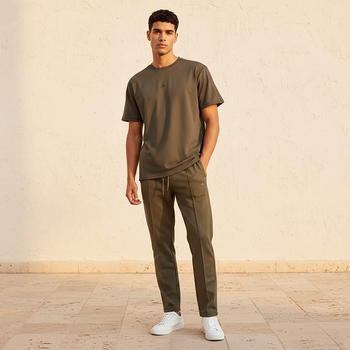 Kappa Logo Embroidered T-shirt-men-clothing-sportswearandactivewear-tshirtsandpolos-image-3