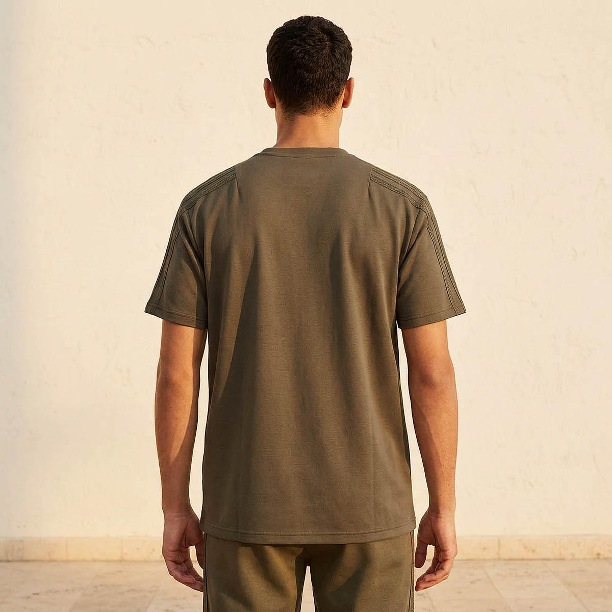 Kappa Logo Embroidered T-shirt-men-clothing-sportswearandactivewear-tshirtsandpolos-image-4