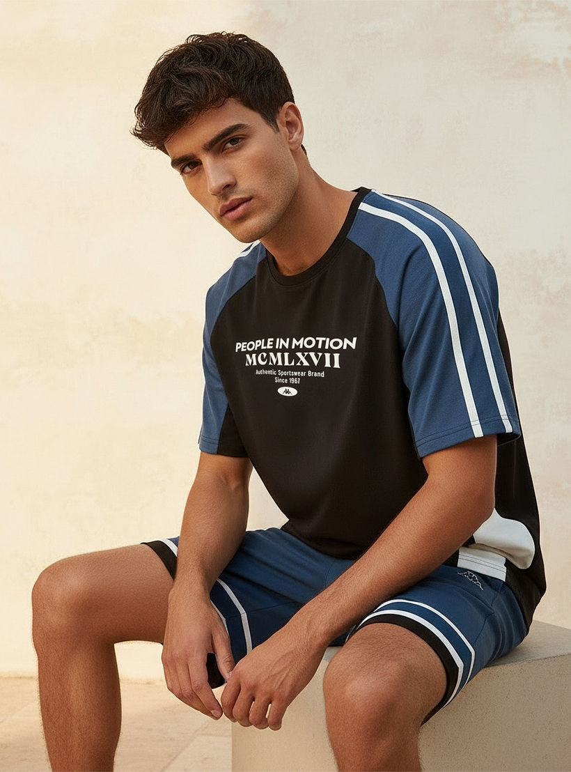 تيشيرت قابل للتمدد في اتجاهين من كابا-men-clothing-sportswearandactivewear-tshirtsandpolos-image-5