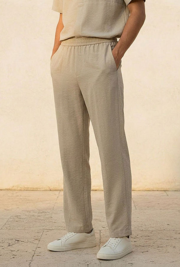 بنطلون غير مطاطي من لاف بانجولين-men-clothing-bottoms-image-1