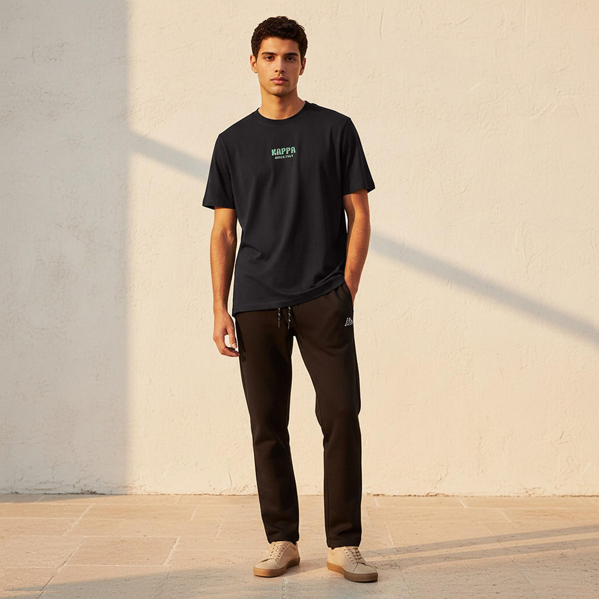 تيشيرت بطبعات شعار للرجال من كابا-men-clothing-sportswearandactivewear-tshirtsandpolos-image-3