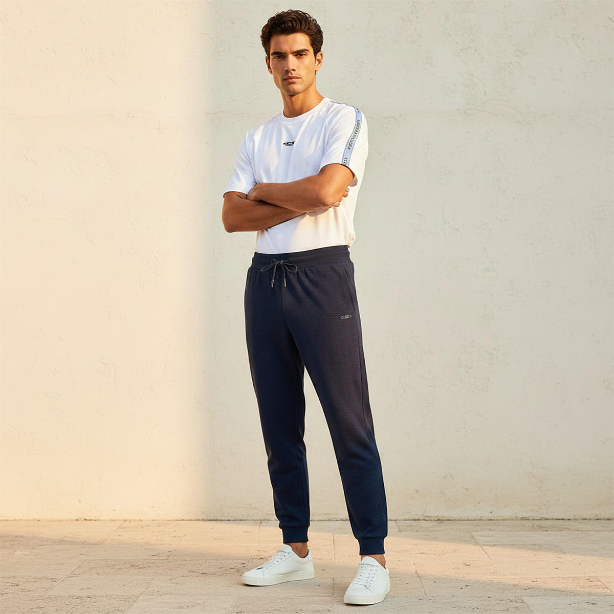 بنطلون جوجرز بملمس بارز من كابا-men-clothing-sportswearandactivewear-bottoms-joggers-image-3