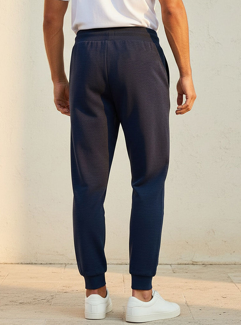 بنطلون جوجرز بملمس بارز من كابا-men-clothing-sportswearandactivewear-bottoms-joggers-image-4