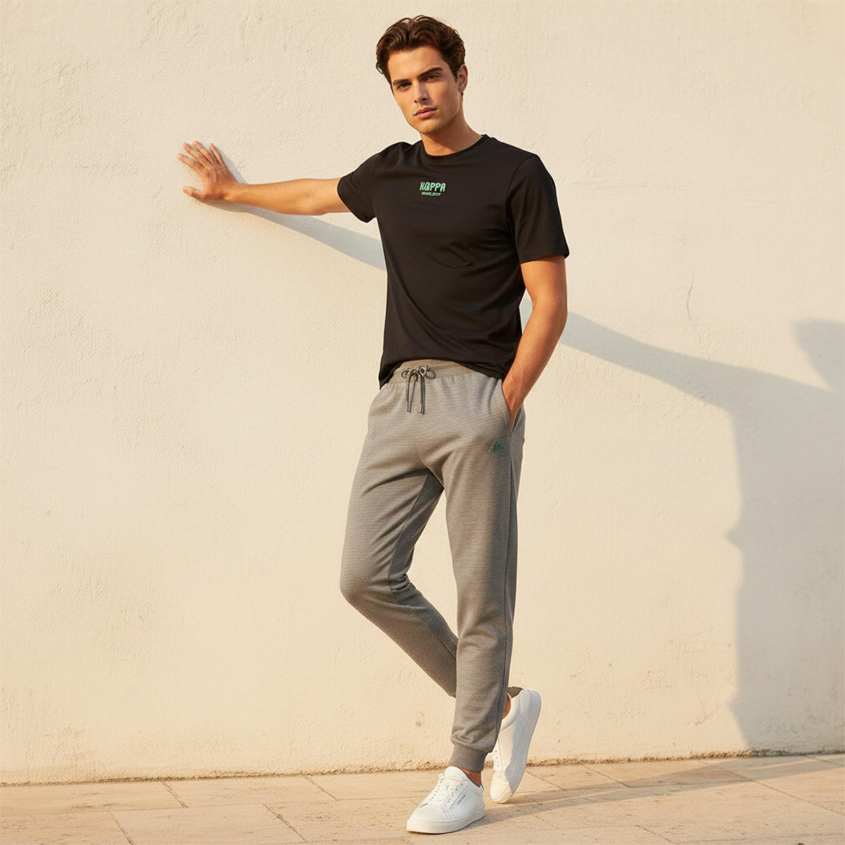 بنطلون جوجرز بملمس بارز من كابا-men-clothing-sportswearandactivewear-bottoms-joggers-image-3