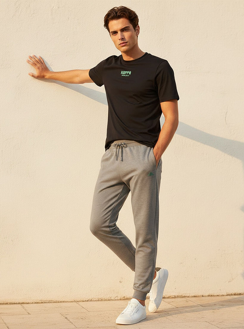 بنطلون جوجرز بملمس بارز من كابا-men-clothing-sportswearandactivewear-bottoms-joggers-image-3