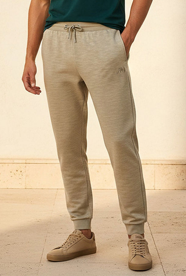 بنطلون جوجرز بملمس بارز من كابا-sports-men-clothing-bottoms-image-1