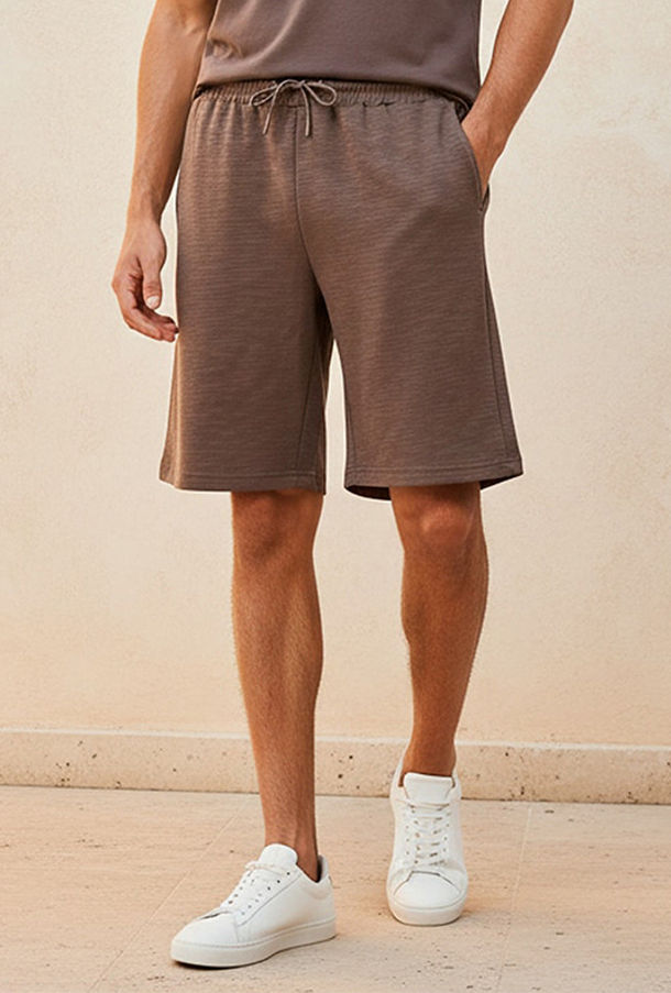 شورت رجالي مريح بمرونة فائقة وملمس بارز من كابا-sports-men-clothing-bottoms-image-1