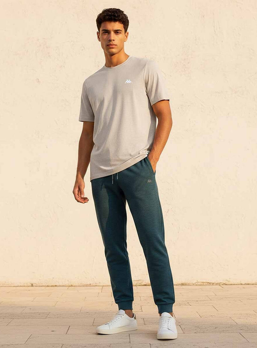 تيشيرت رياضي مطاطي بملمس بارز من كابا-men-clothing-sportswearandactivewear-tshirtsandpolos-image-3