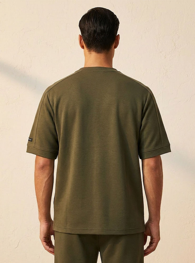 Love Pangolin 2 Way Stretch Tonal Block T-shirt-men-clothing-sportswearandactivewear-tshirtsandpolos-image-4