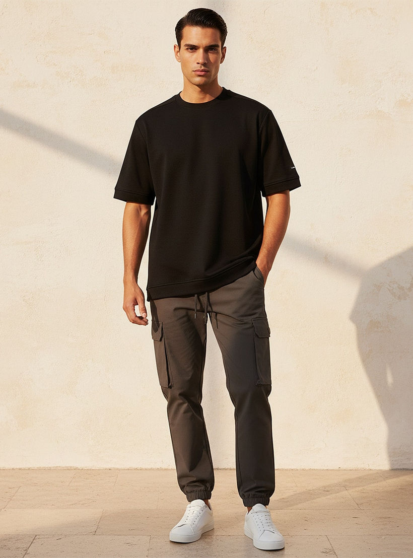 تيشيرت بلون موحد قابل للتمدد في اتجاهين من لاف بانجولين-men-clothing-sportswearandactivewear-tshirtsandpolos-image-3