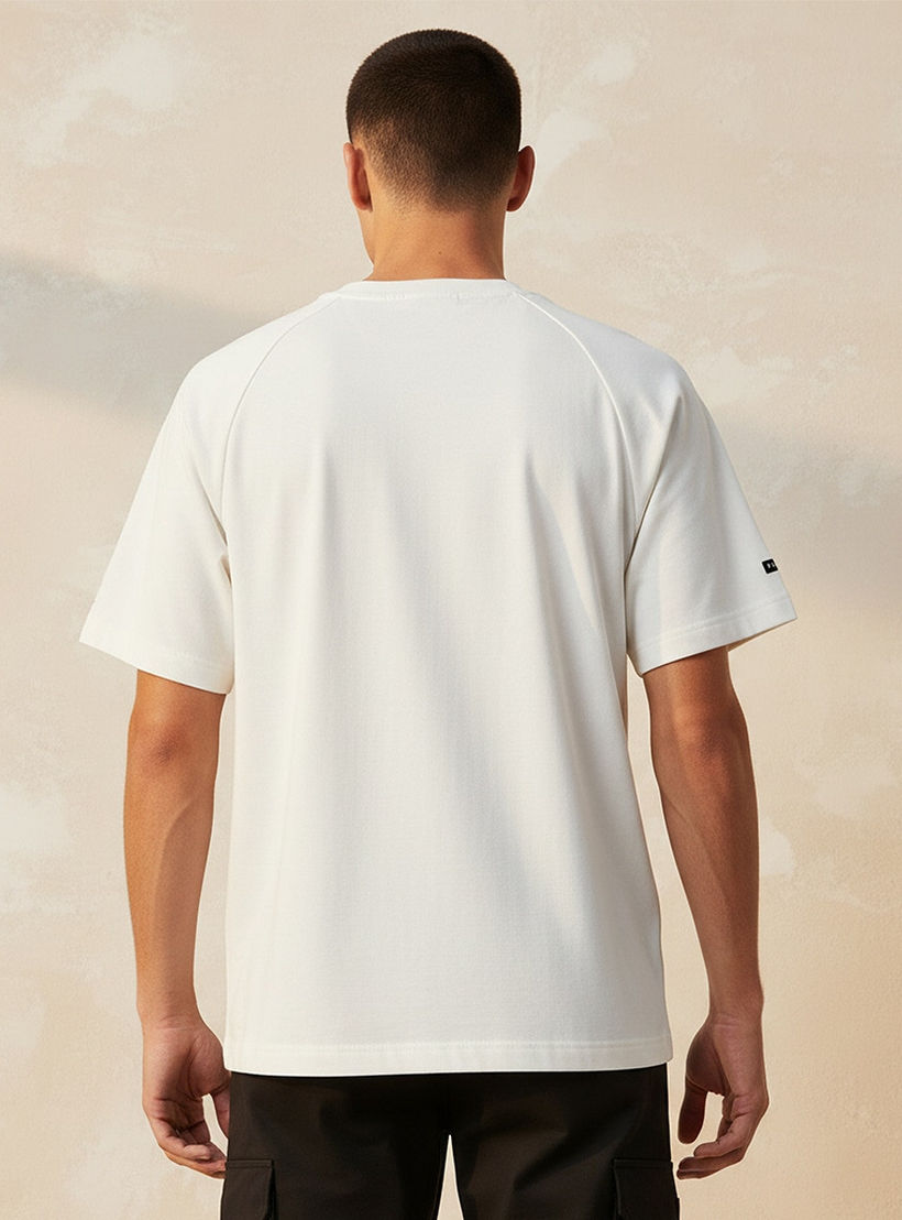 Love Pangolin Raglan Sleeves Oversized T-shirt-men-clothing-sportswearandactivewear-tshirtsandpolos-image-4