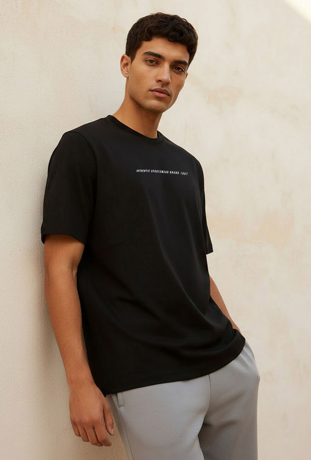 تيشيرت بطبعات للرجال من كابا-men-clothing-sportswearandactivewear-tshirtsandpolos-image-1