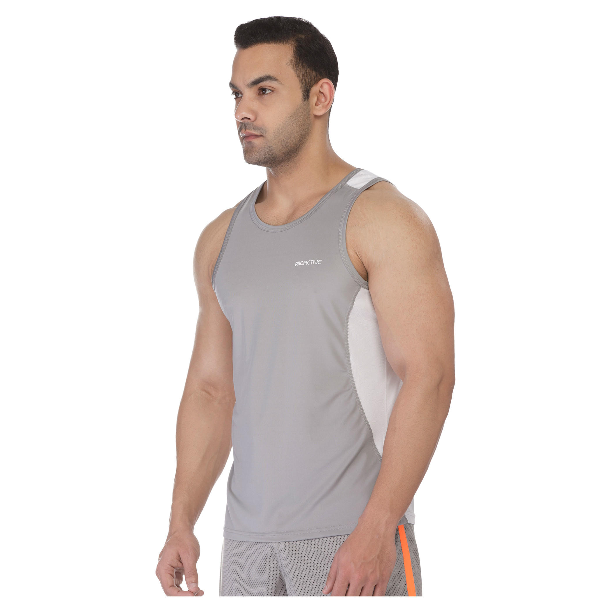 Sleeveless T-shirt-men-clothing-sportswearandactivewear-tshirtsandpolos-image-3