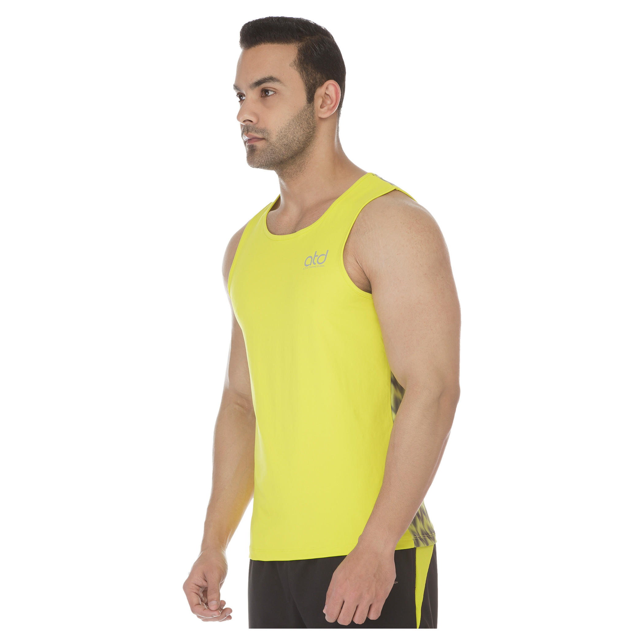 Sleeveless T-shirt-men-clothing-sportswearandactivewear-tshirtsandpolos-image-3