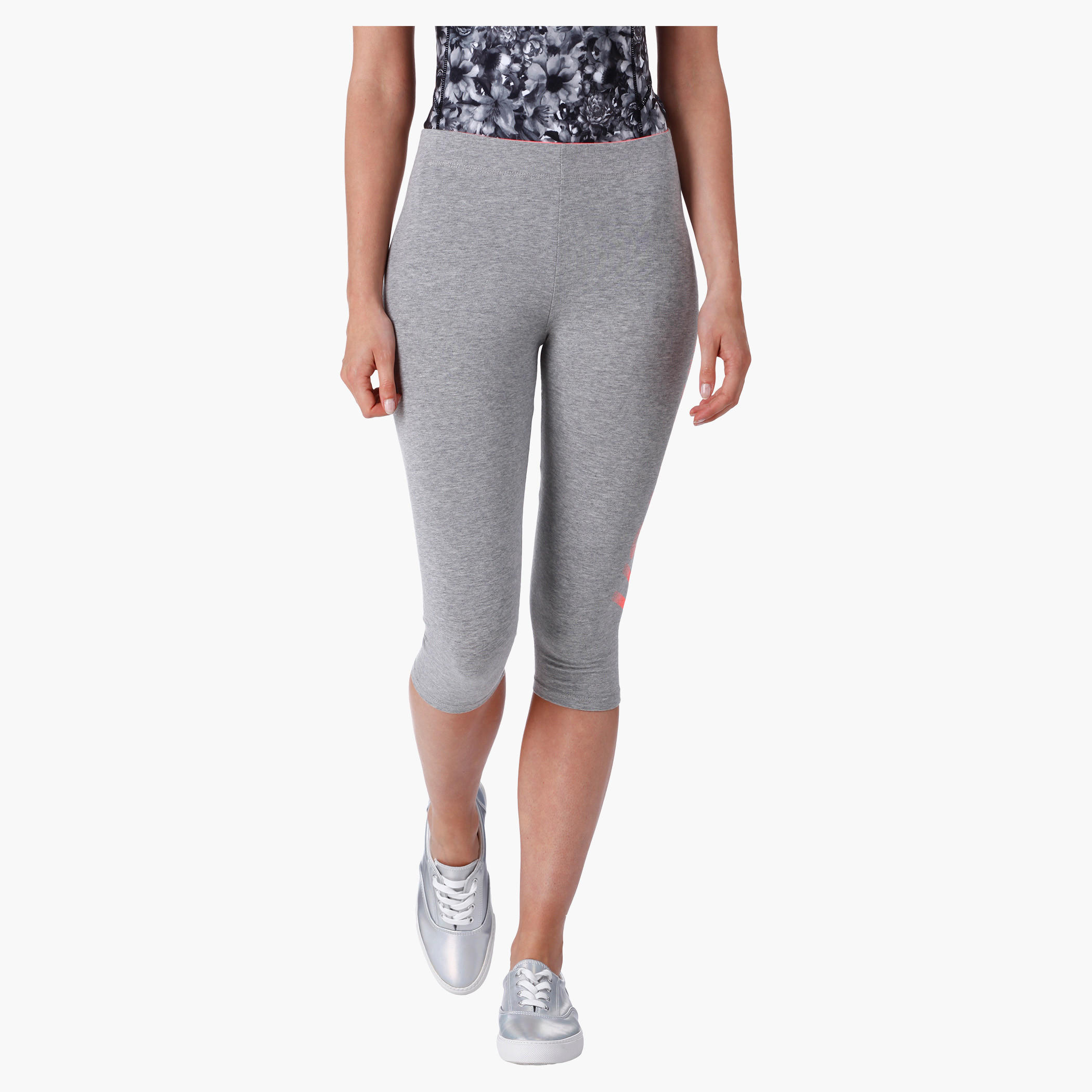 Printed 3/4th Length Pants in Regular Fit-women-clothing-bottoms-leggings-image-5