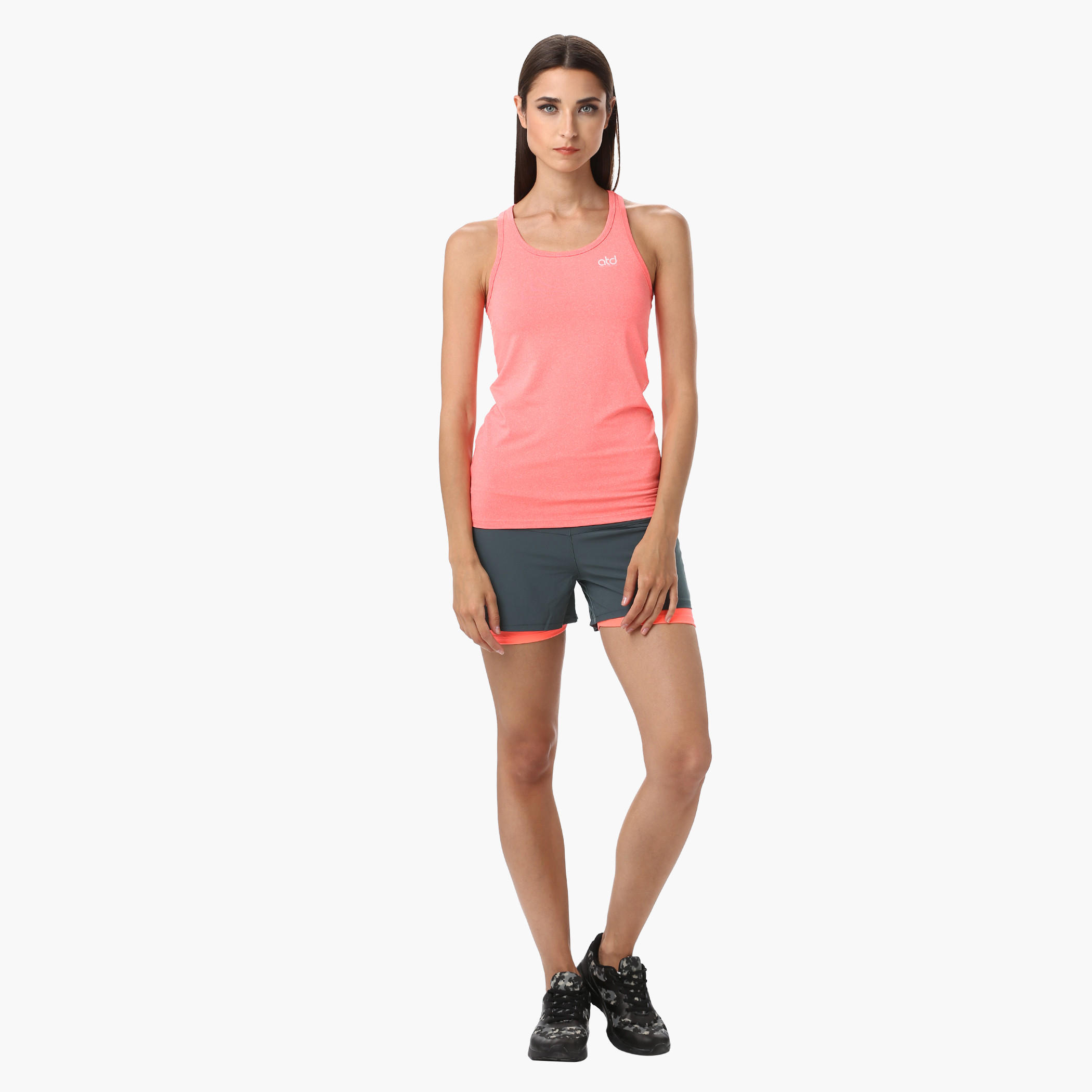 Shorts in Regular Fit-women-clothing-sportswearandactivewear-bottoms-image-1