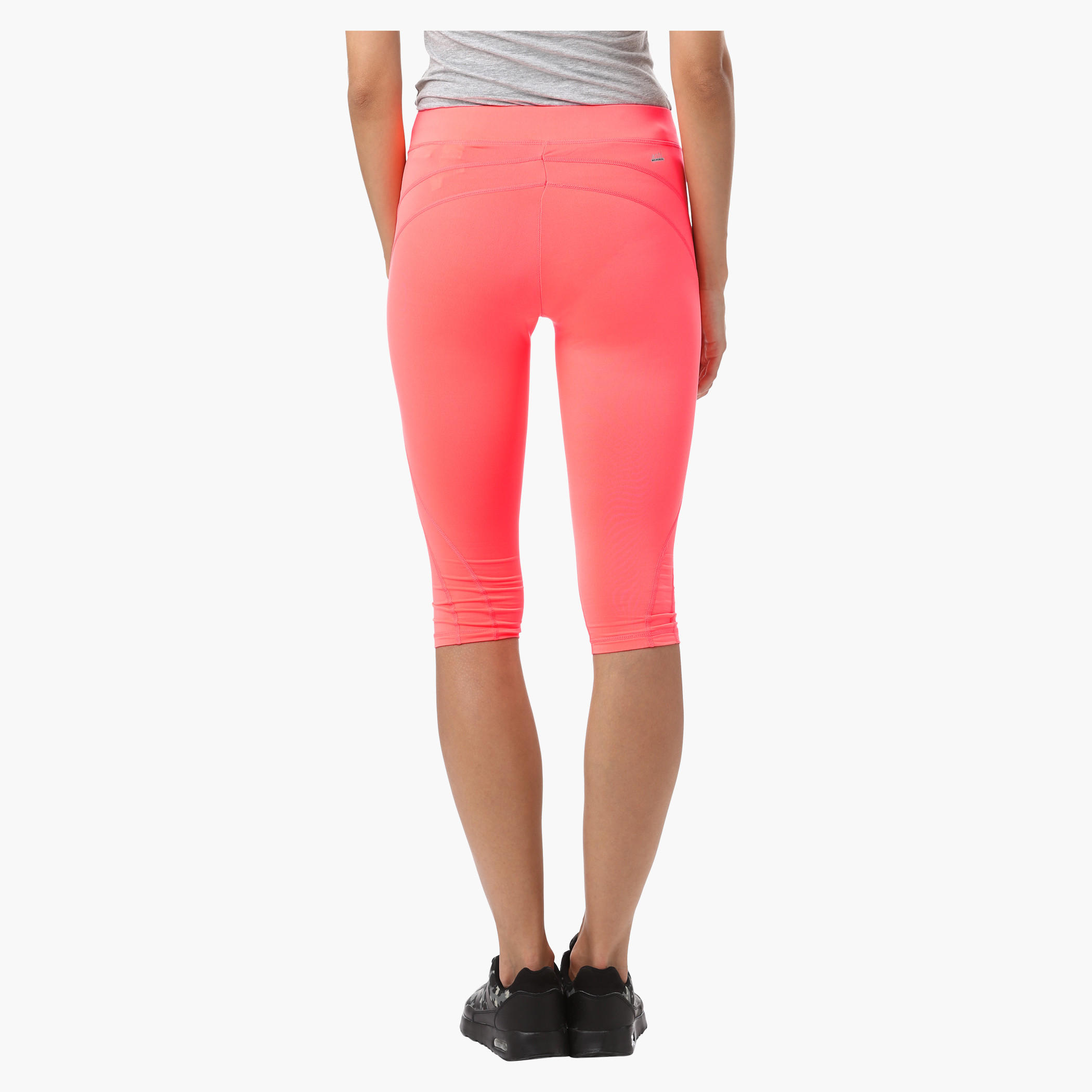 Shorts with Reflective Print in Regular Fit-women-clothing-sportswearandactivewear-bottoms-image-4