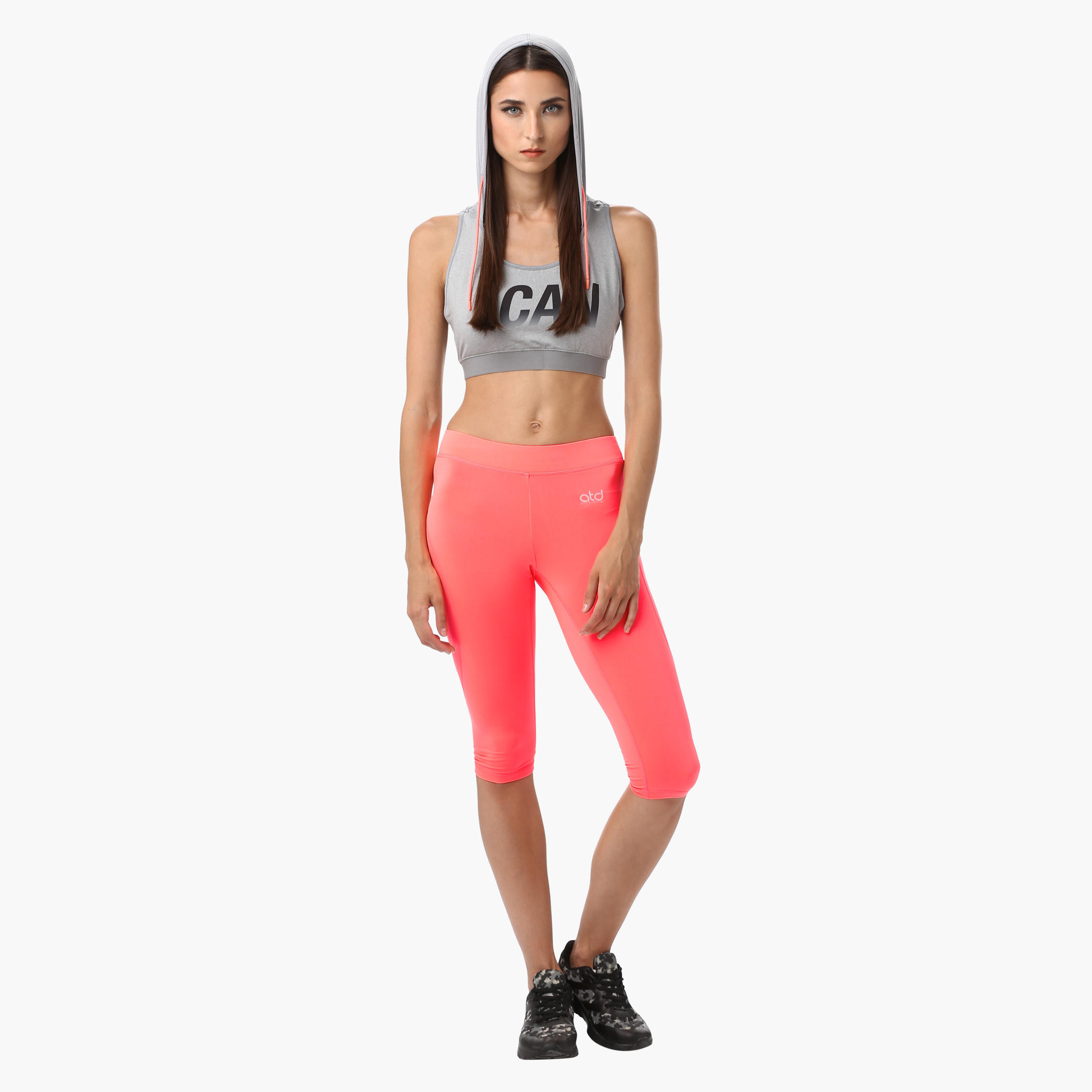 Shorts with Reflective Print in Regular Fit-women-clothing-sportswearandactivewear-bottoms-image-1