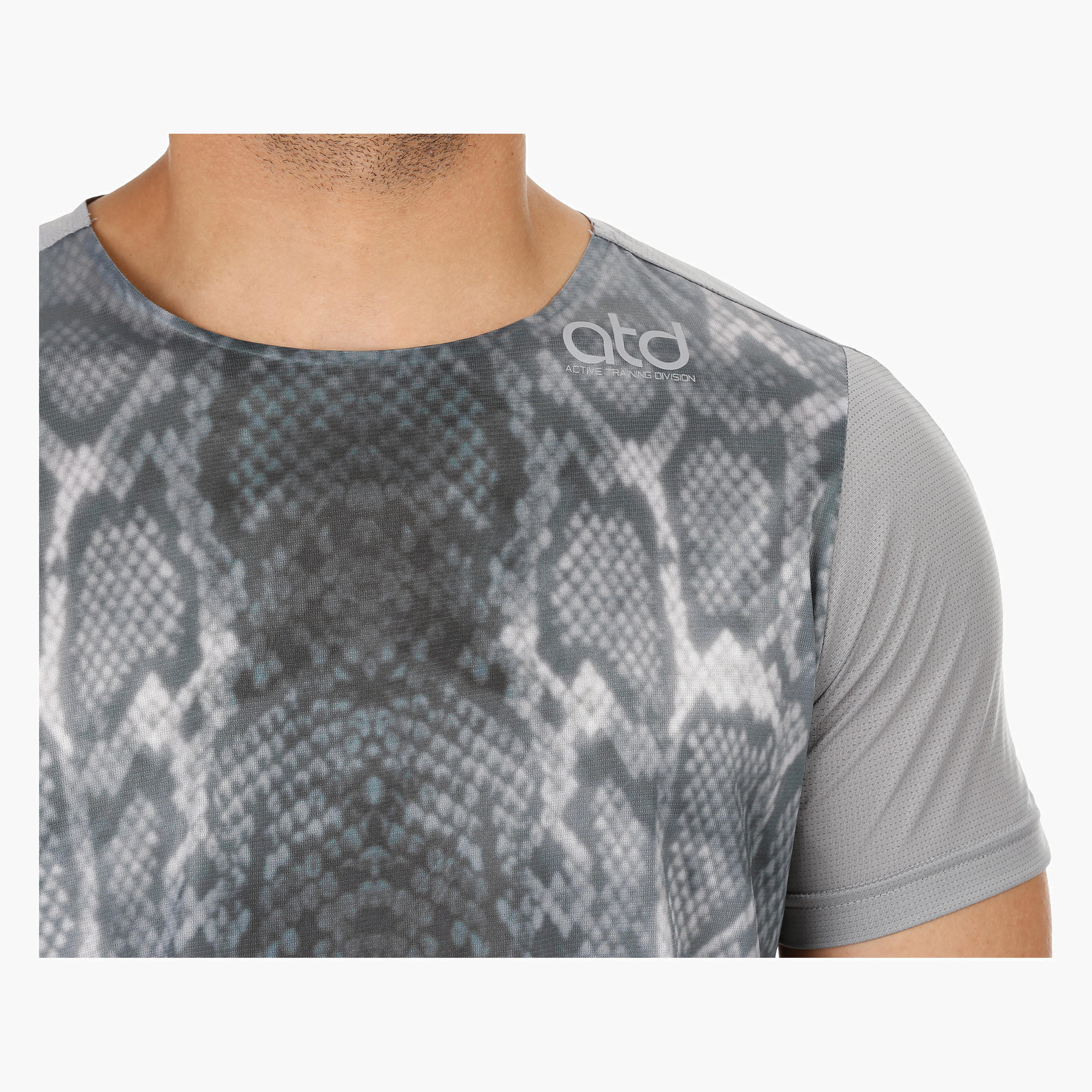 Printed Crew Neck T-shirt-men-clothing-tshirtsandpolos-tshirts-image-9