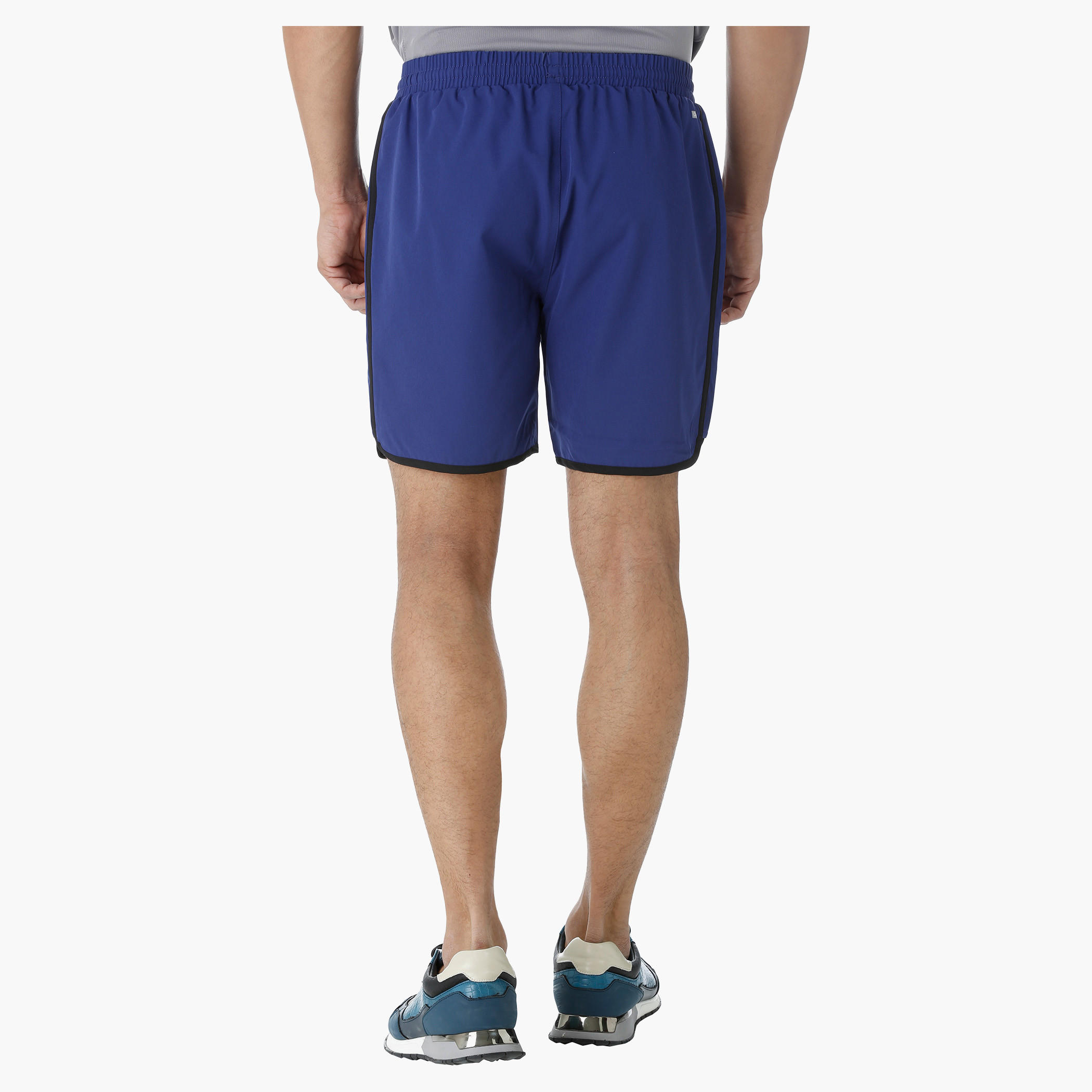 Woven Shorts in Regular Fit-men-clothing-sportswearandactivewear-bottoms-image-7