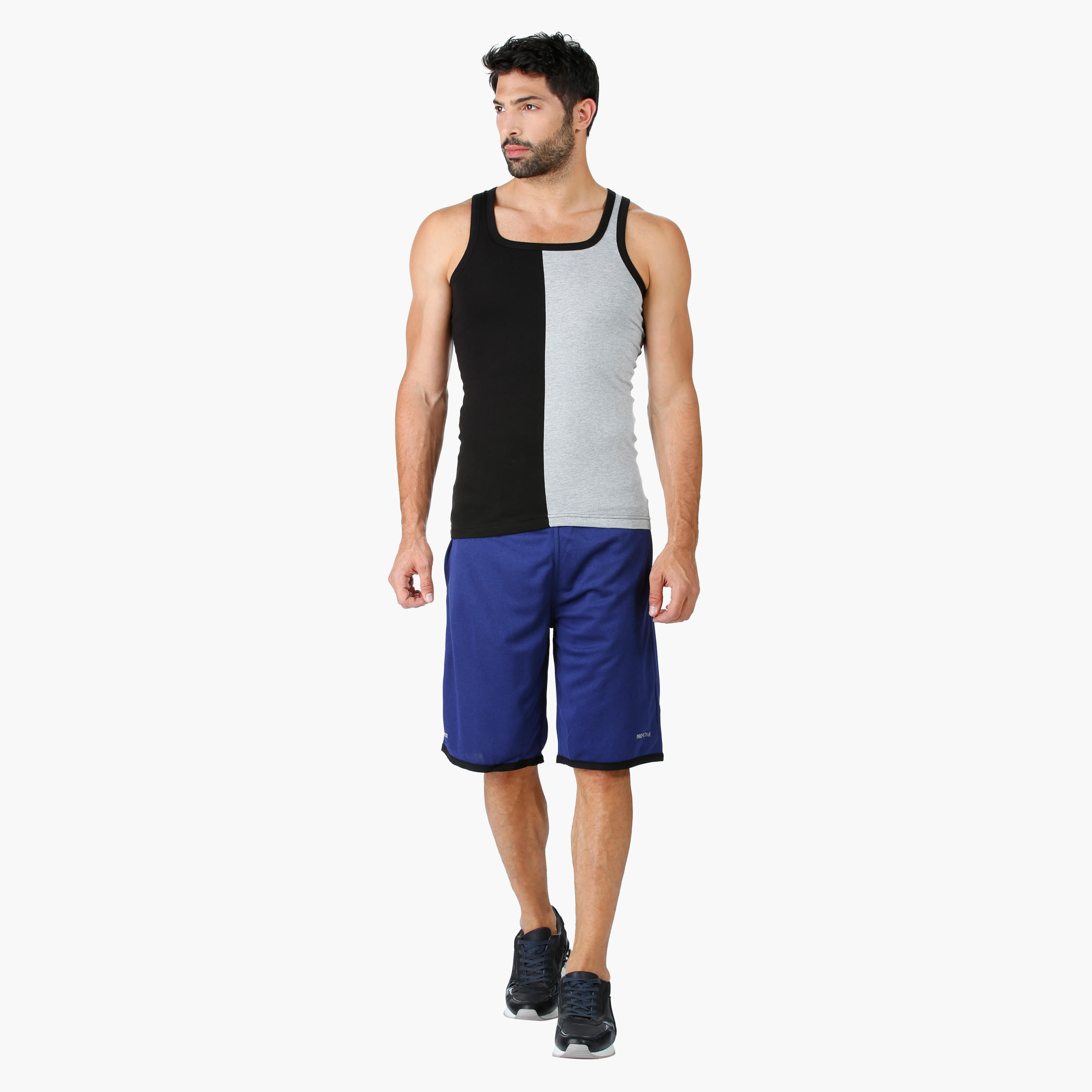 Woven Shorts in Regular Fit-men-clothing-sportswearandactivewear-bottoms-image-5