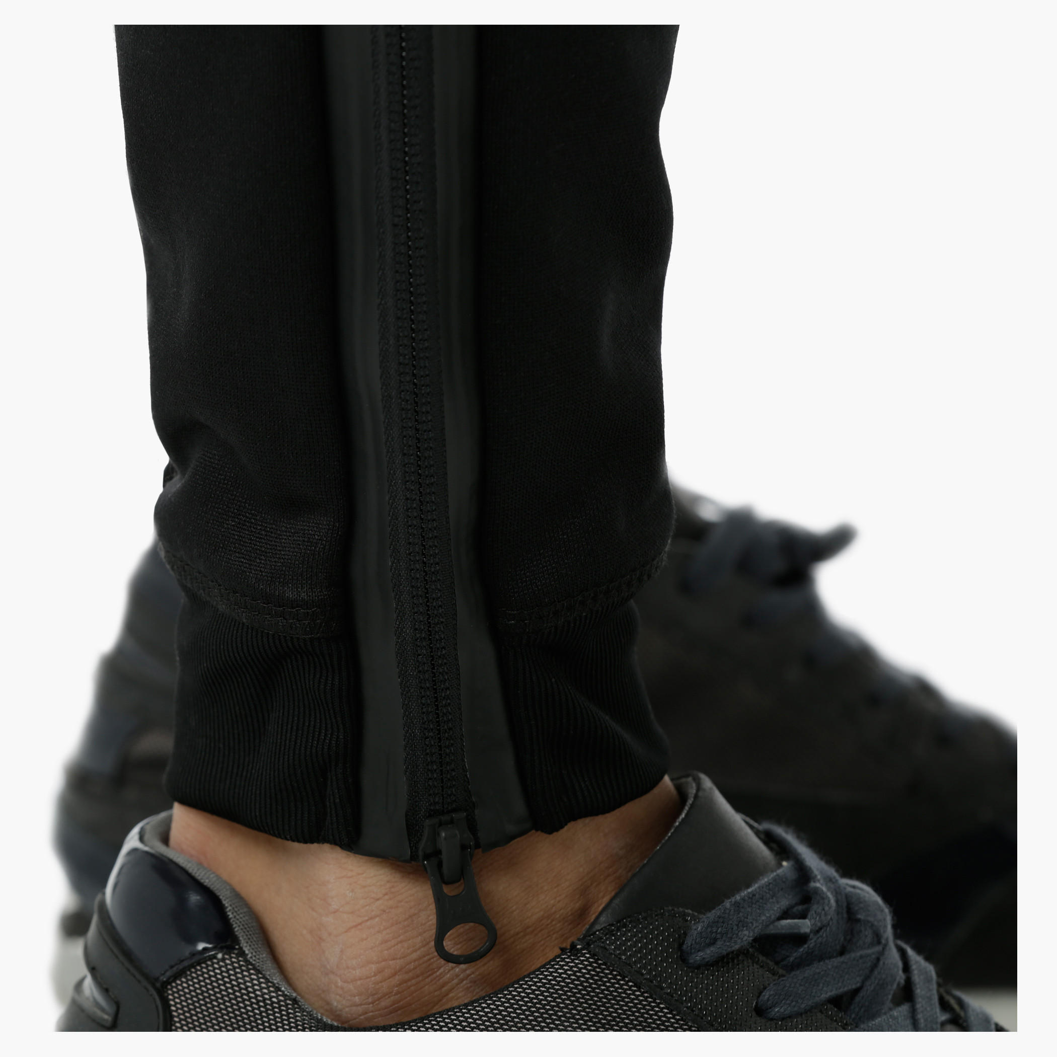 Cut and Sew Jog Pants in Regular Fit-men-clothing-bottoms-joggers-image-4