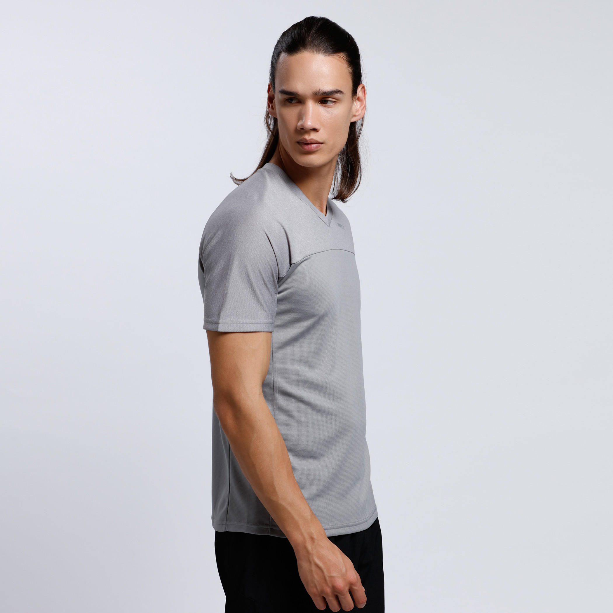 V-Neck T-Shirt with Short Sleeves-men-clothing-sportswearandactivewear-tshirtsandpolos-image-3