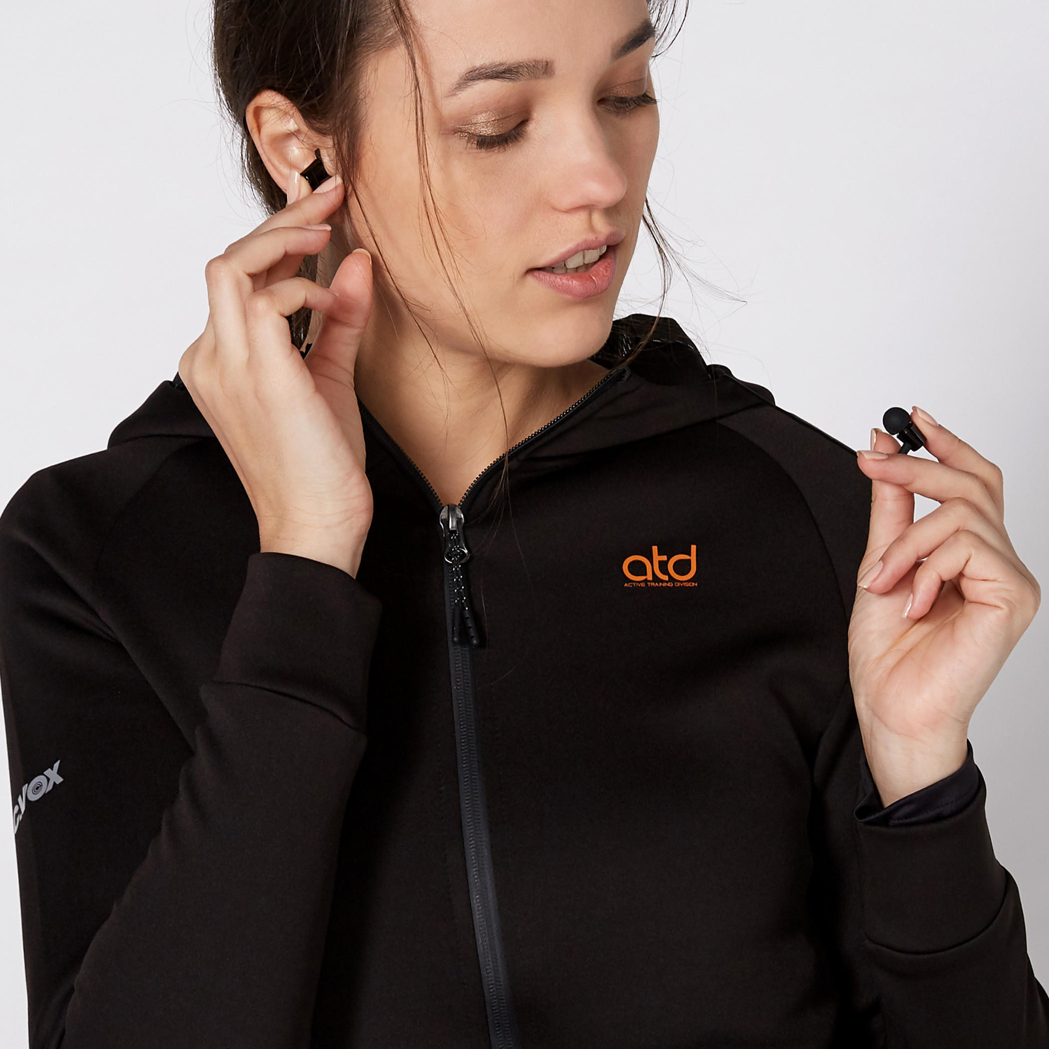 Printed Long Sleeves Jacket with Zip Closure and Detachable Earphones-women-clothing-sportswearandactivewear-hoodiesandsweatshirts-image-1