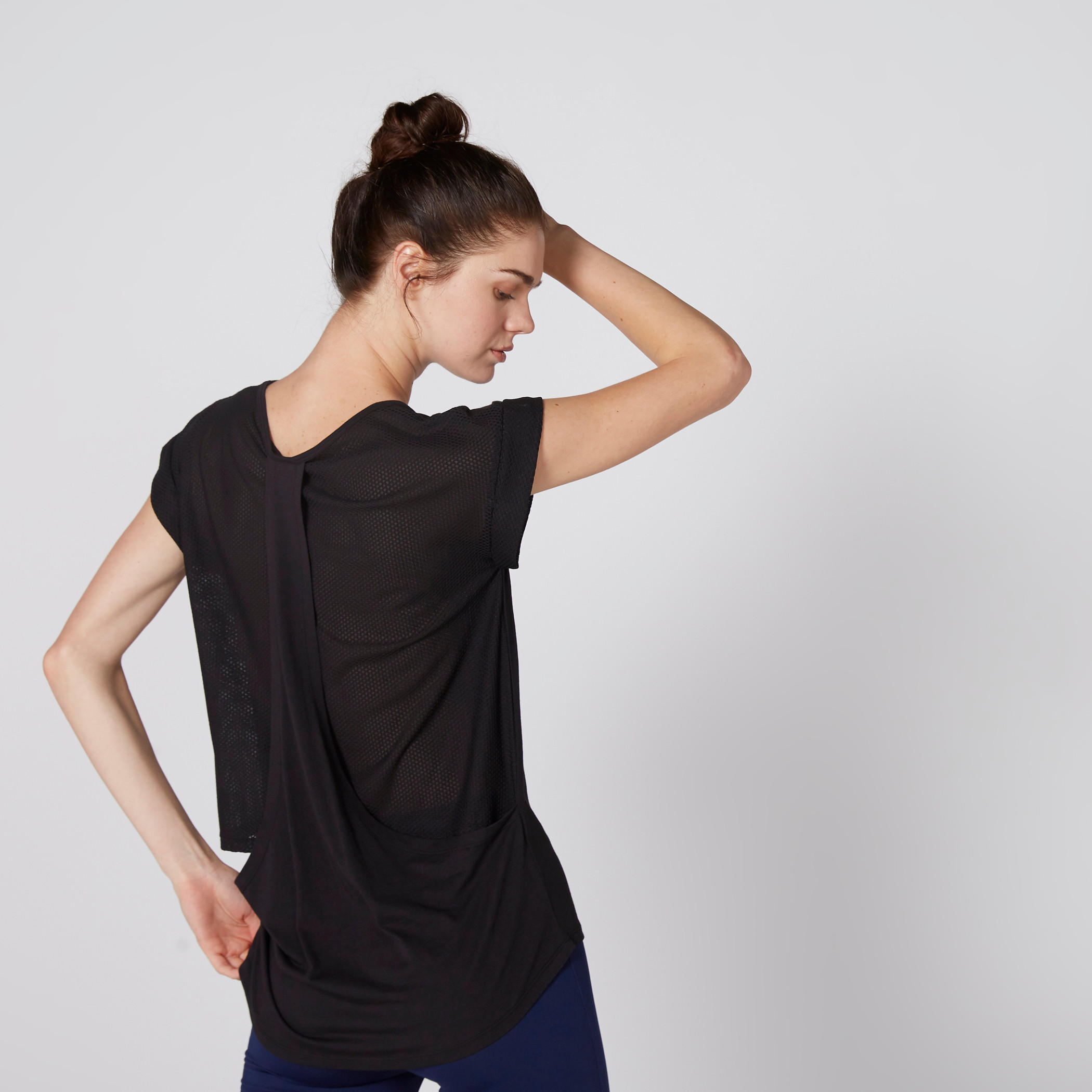 Round Neck T-Shirt with Cap Sleeves-women-clothing-sportswearandactivewear-tshirtsandvests-image-4