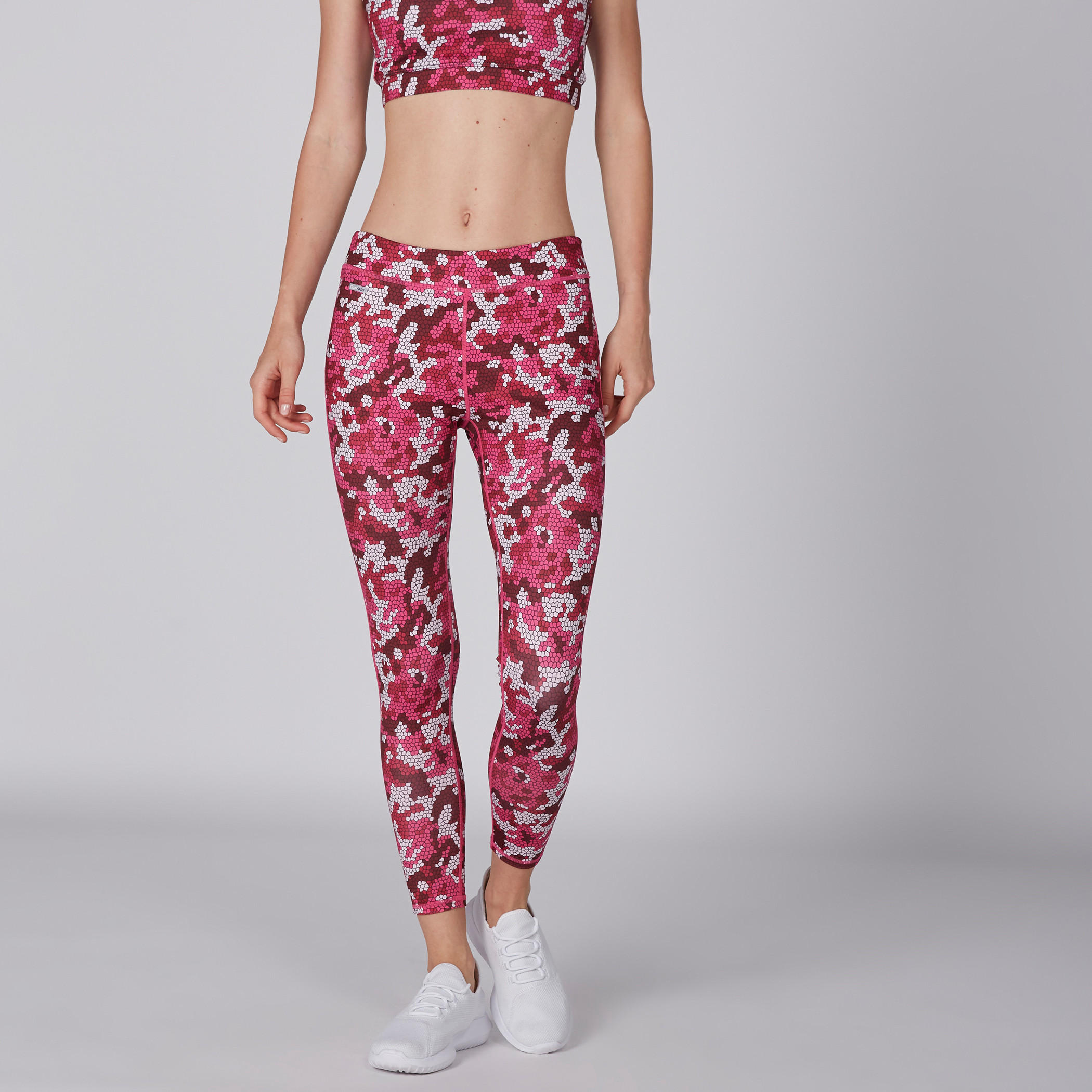 بنطال ليقنز طويل بخصر مطّاطي وطبعات-women-clothing-bottoms-leggings-image-1