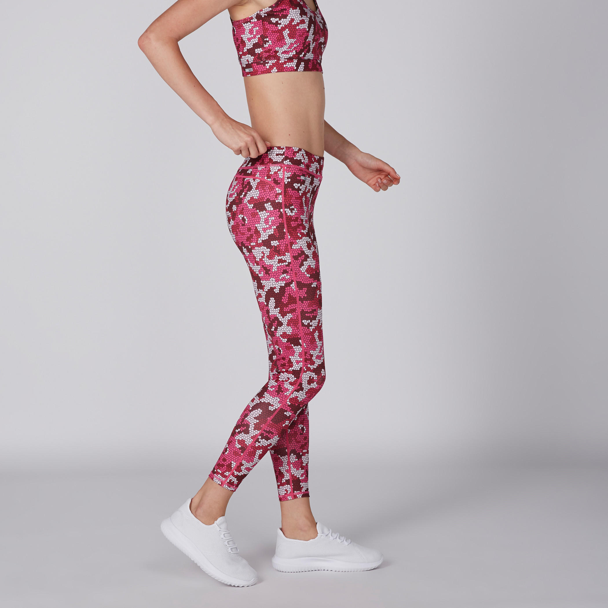 بنطال ليقنز طويل بخصر مطّاطي وطبعات-women-clothing-bottoms-leggings-image-4