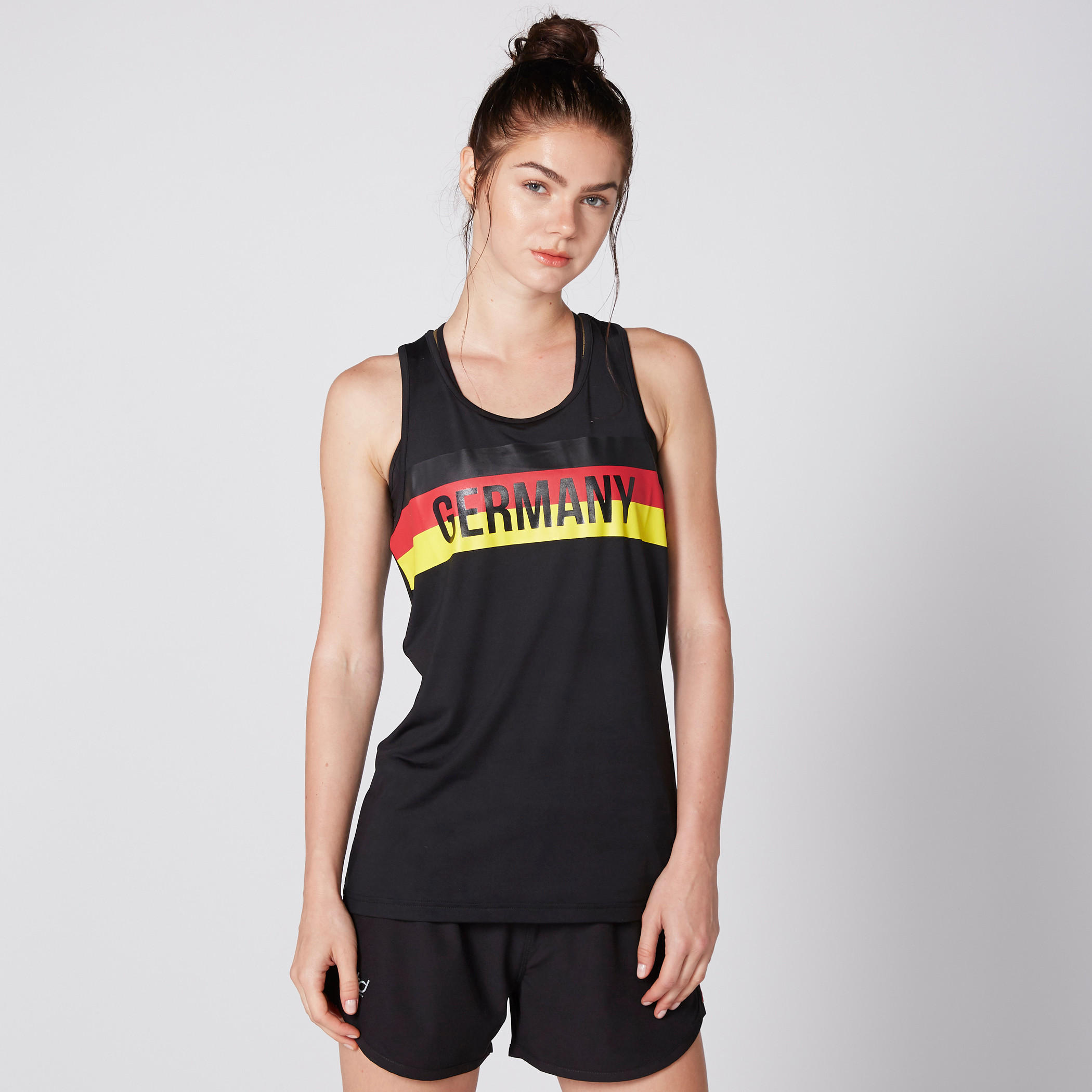 فيست بظهر ريسر وطبعات ألمانيا-women-clothing-tshirts-image-2