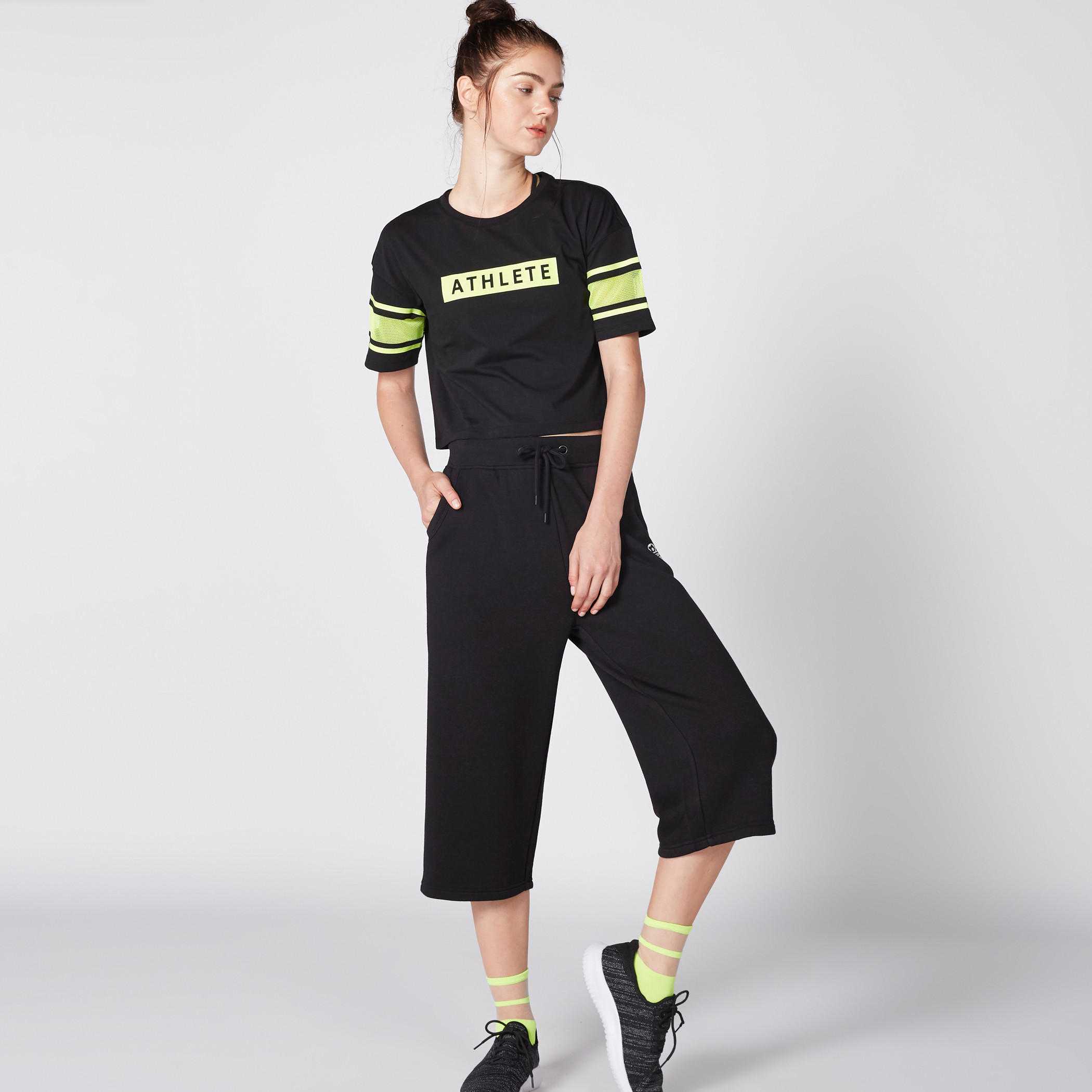 Pocket Detail Culottes with Elasticised Waistband and Drawstring-women-clothing-bottoms-trousers-image-2