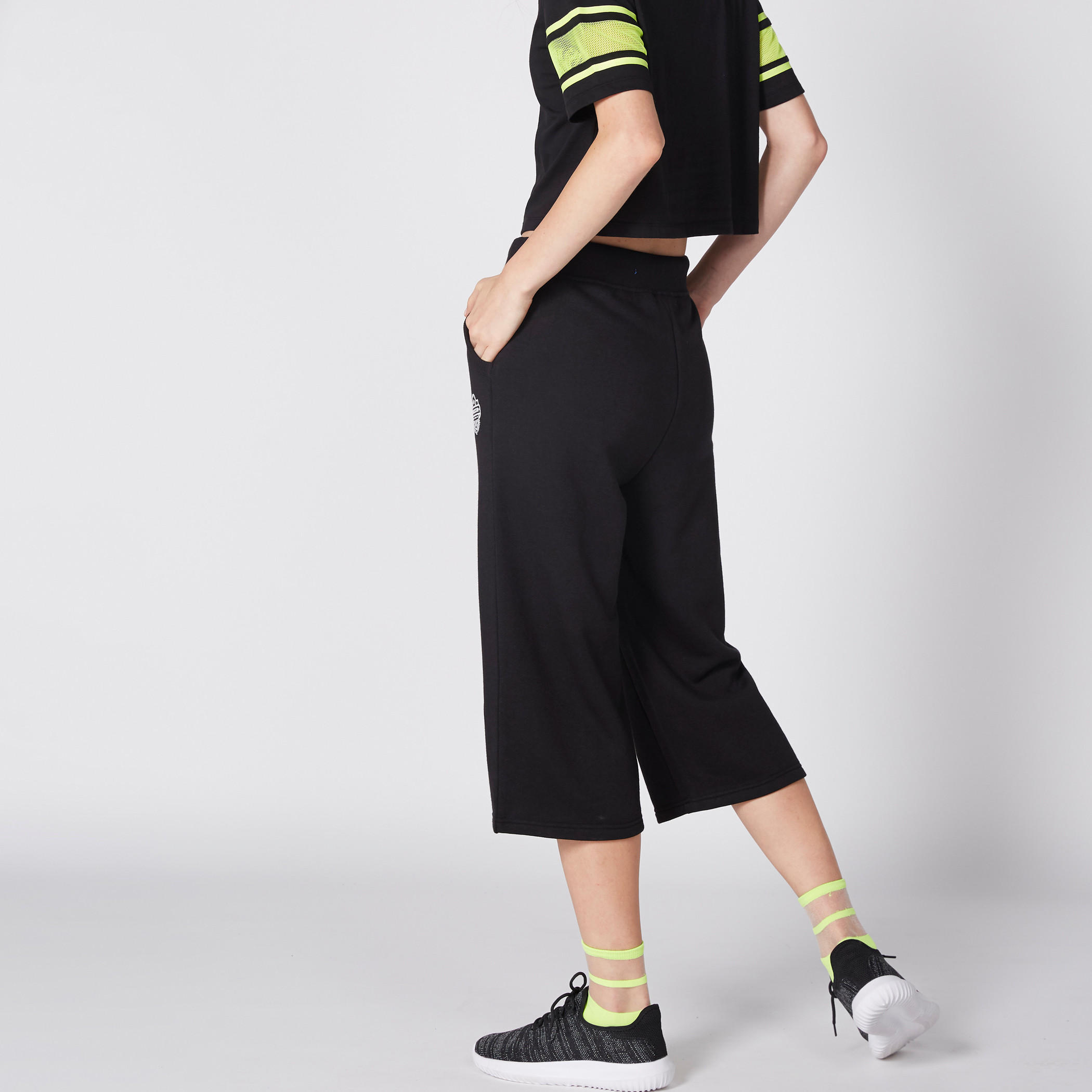 Pocket Detail Culottes with Elasticised Waistband and Drawstring-women-clothing-bottoms-trousers-image-5