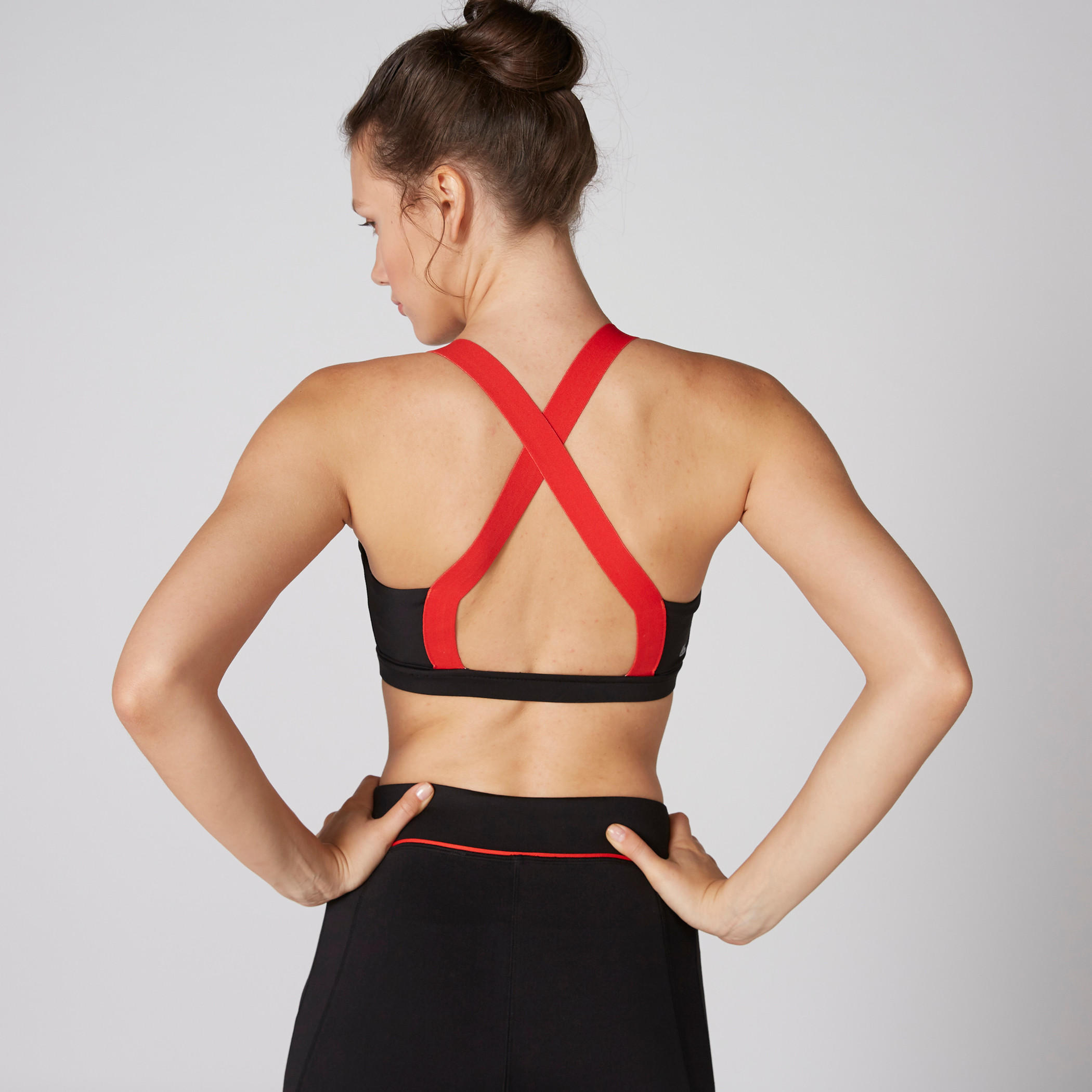 صدرية رياضية بياقة عميقة وأحزمة متقاطعة-sports-women-clothing-sportsbras-image-2