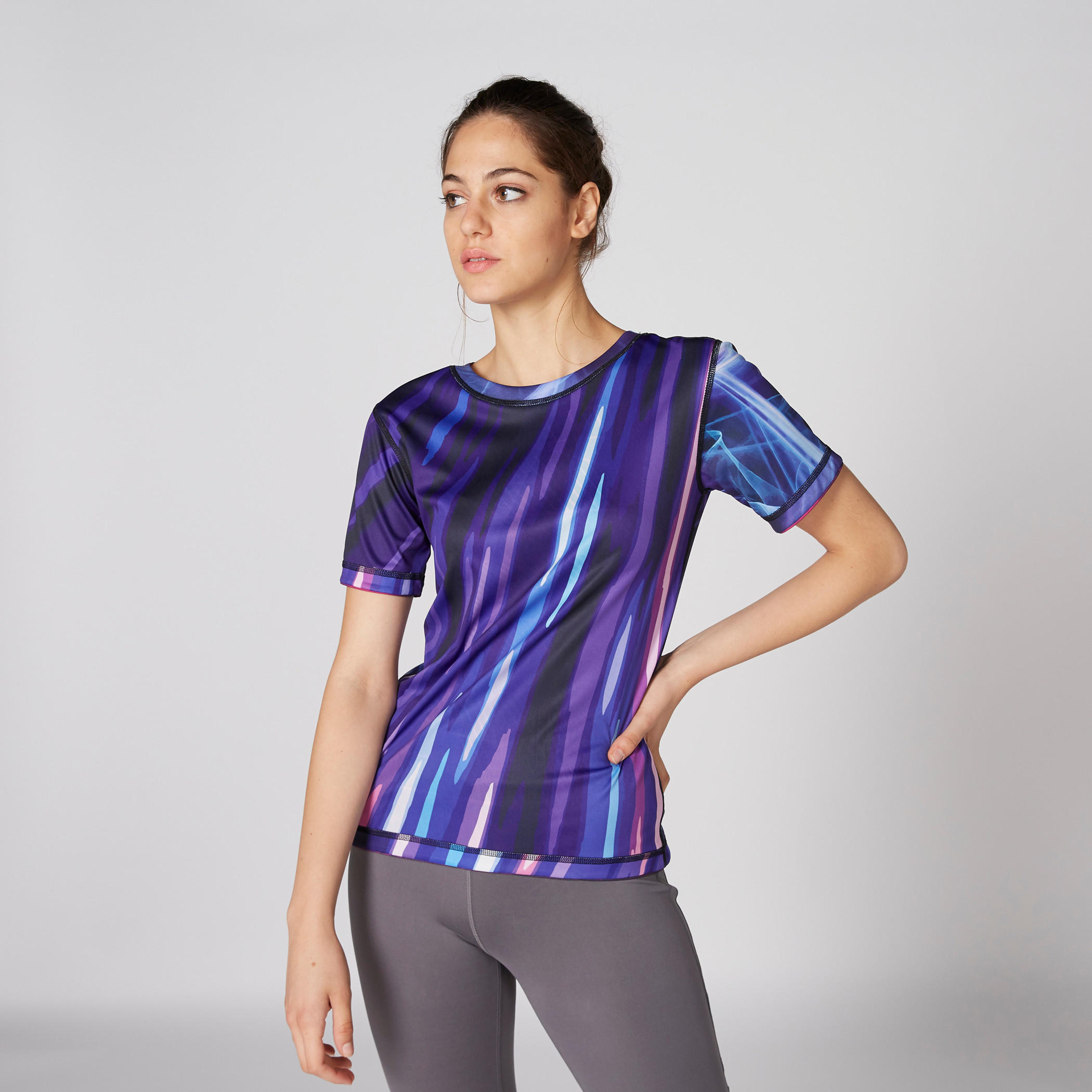 Printed 4-Way Reversible T-Shirt with Round Neck and Short Sleeves-women-clothing-sportswearandactivewear-tshirtsandvests-image-6
