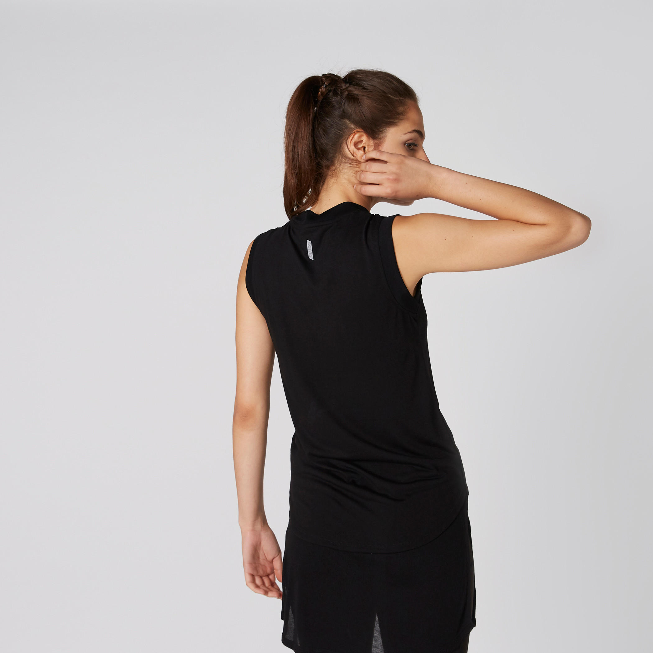 تيشيرت طويل دون أكمام بياقة ضيقة-women-clothing-tshirts-image-2