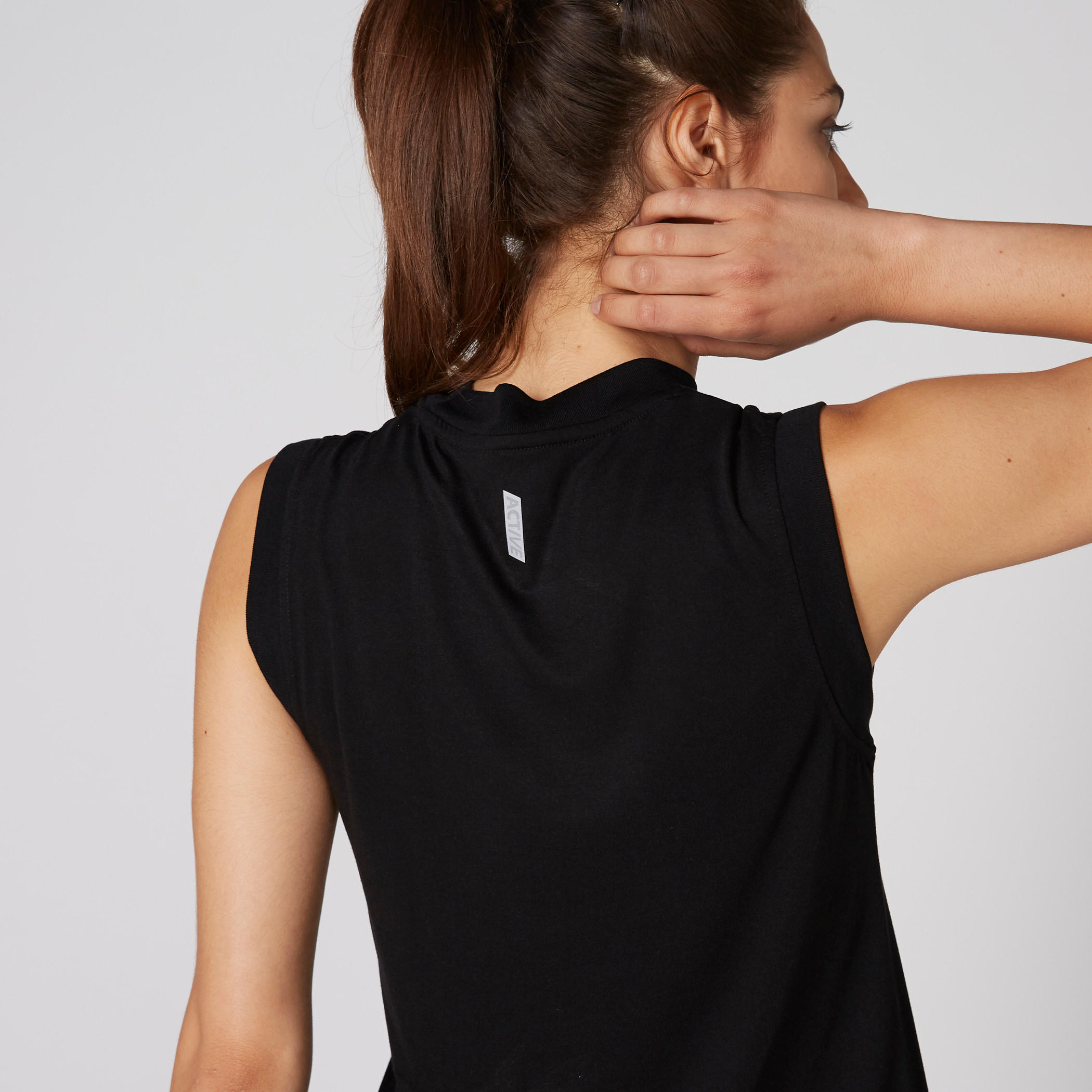 تيشيرت طويل دون أكمام بياقة ضيقة-women-clothing-tshirts-image-5