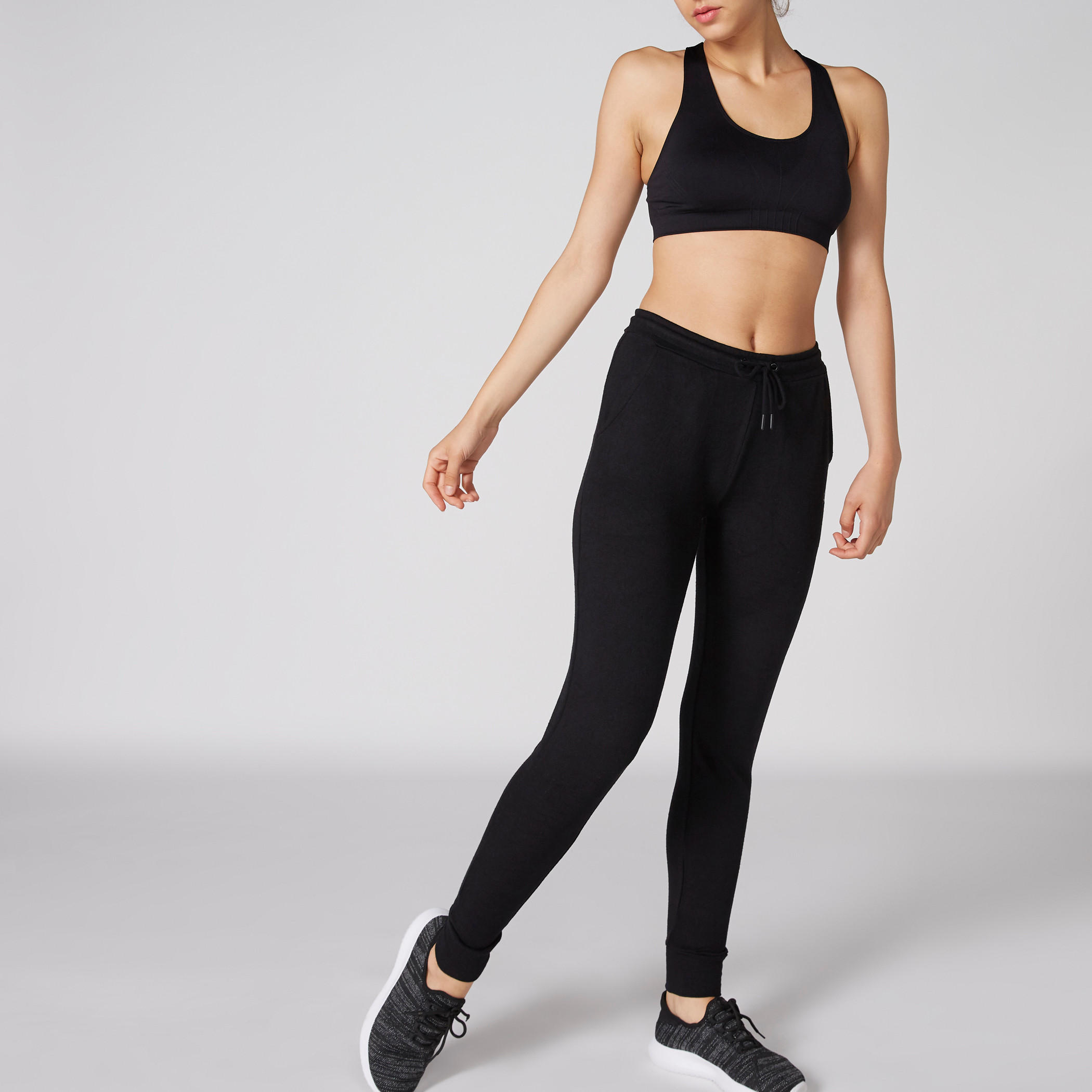 بنطال رياضي طويل بخصر مطّاطي وجيوب-women-clothing-sportswearandactivewear-bottoms-image-3